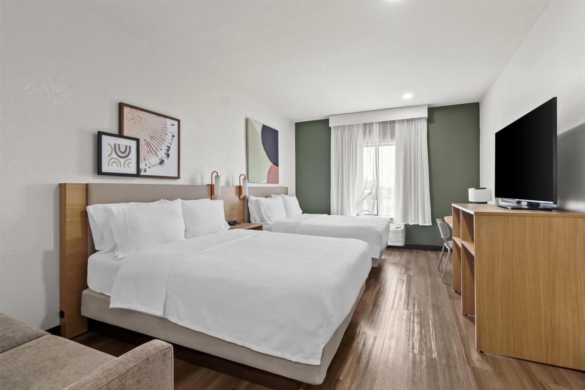 Queen Room with Two Queen Beds
