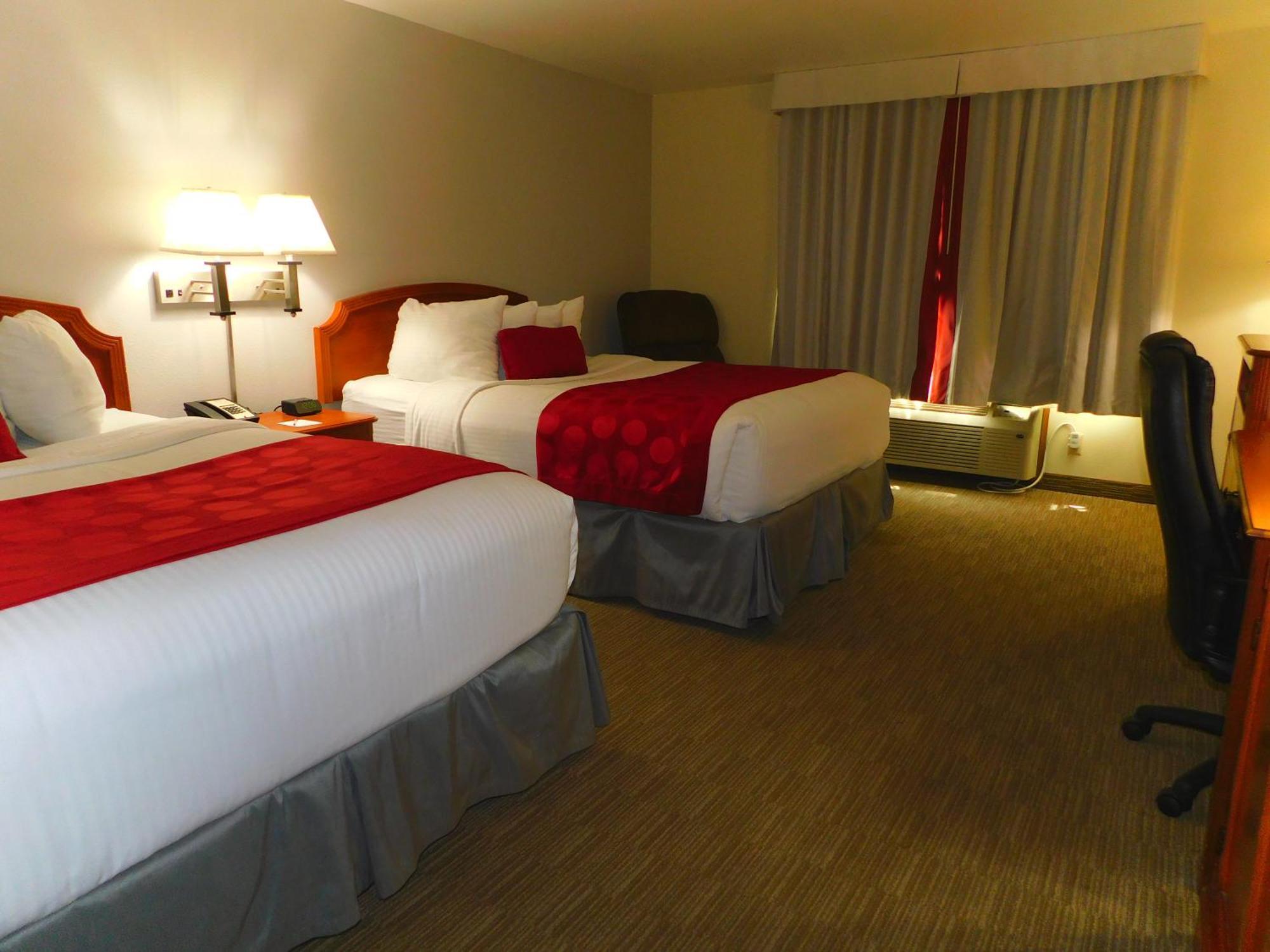 Deluxe Queen Room with Two Queen Beds - Non-Smoking,1692036394:JPEG