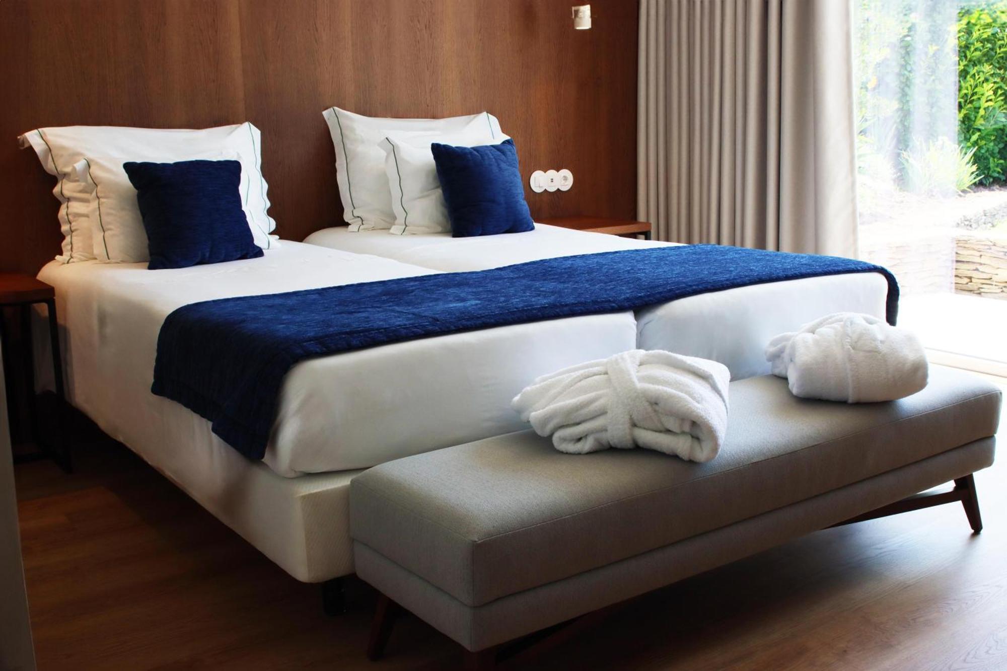 Mountain House,1695741975:JPEG