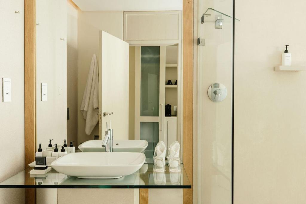 Double Room,1695742795:JPEG