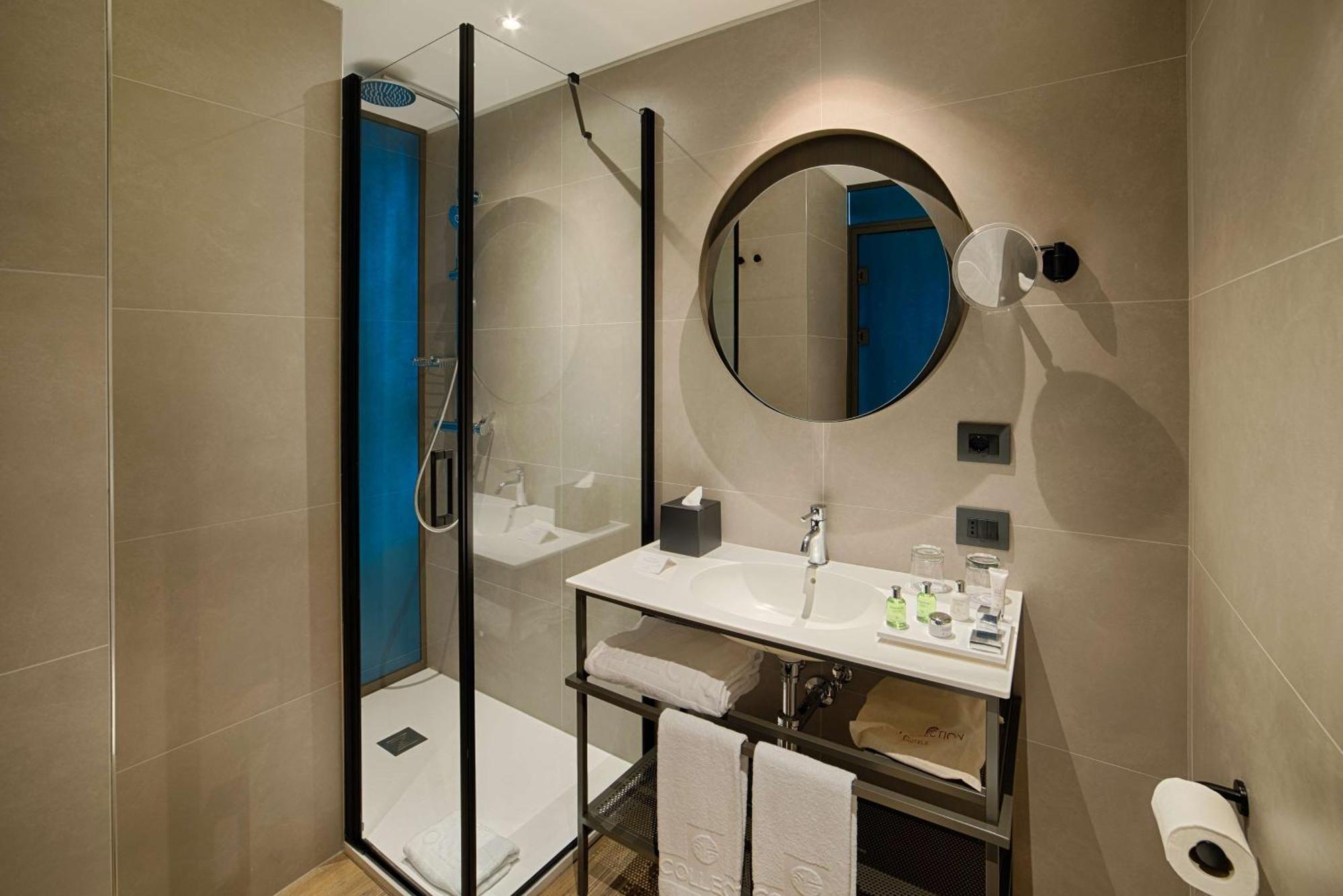 Superior Double or Twin Room,1707019218:JPEG