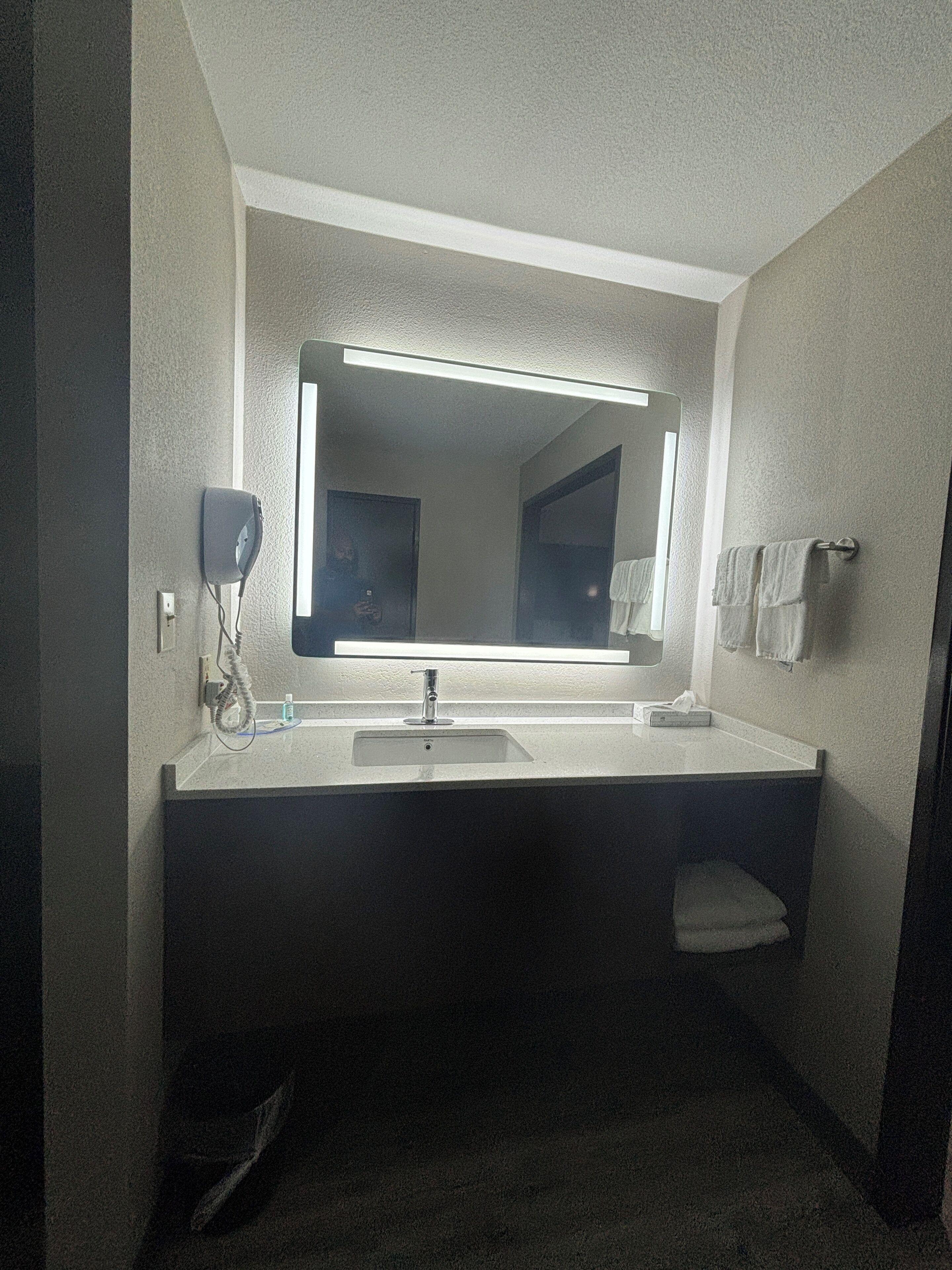 Superior Queen Room Two Queen Beds Non Smoking