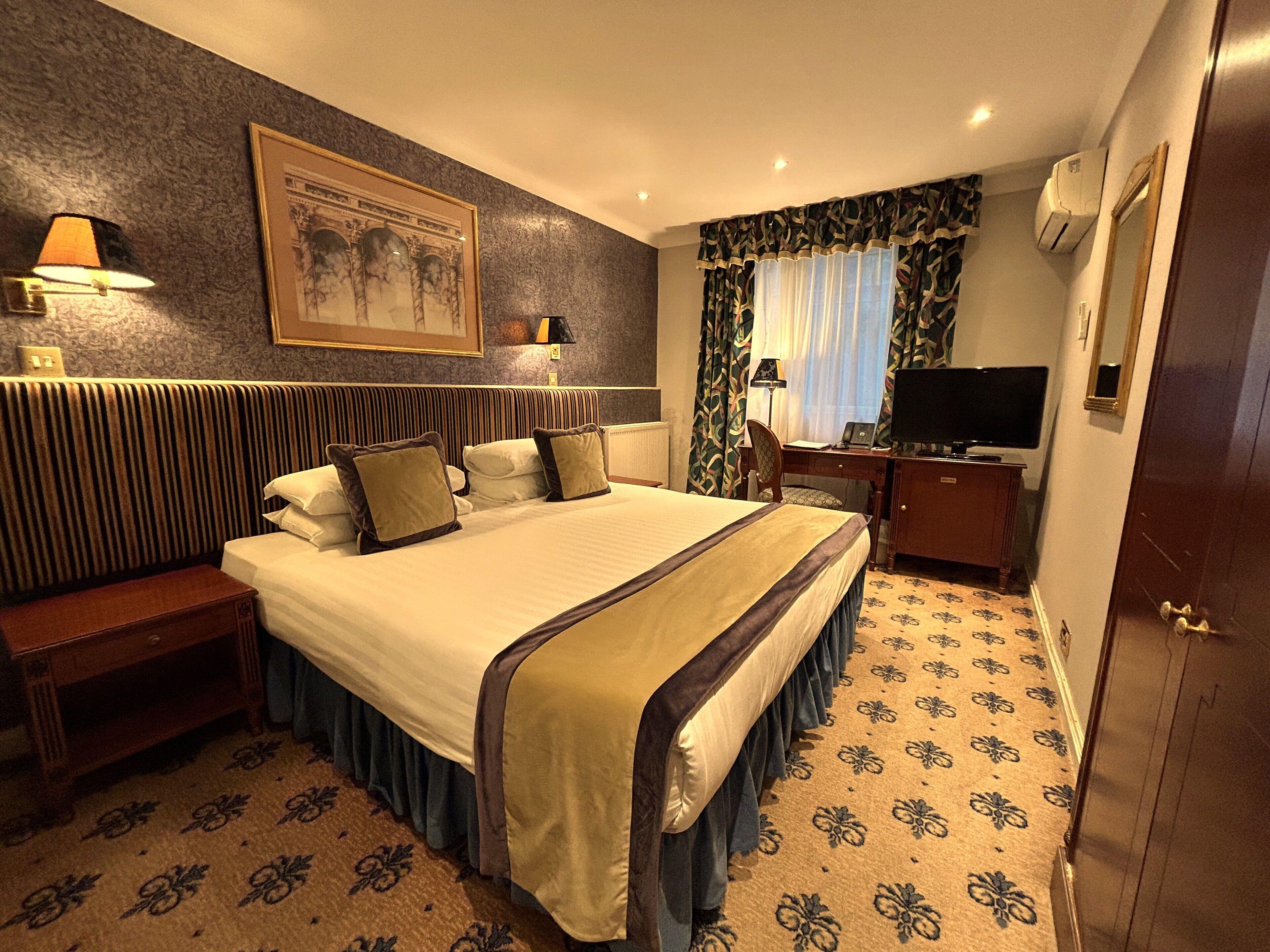 Superior Double or Twin Room