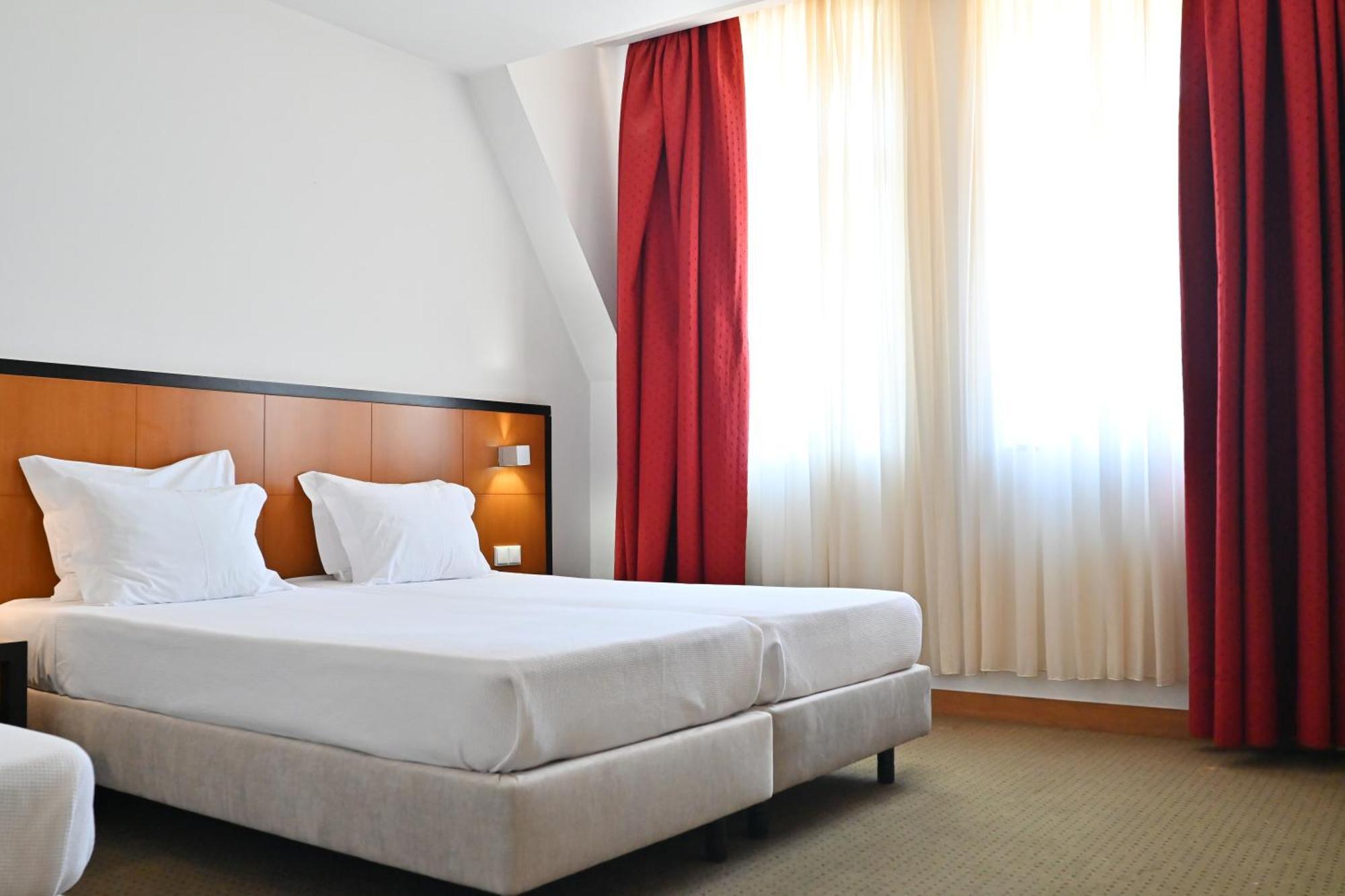 Superior Twin Room,1716966853:JPEG