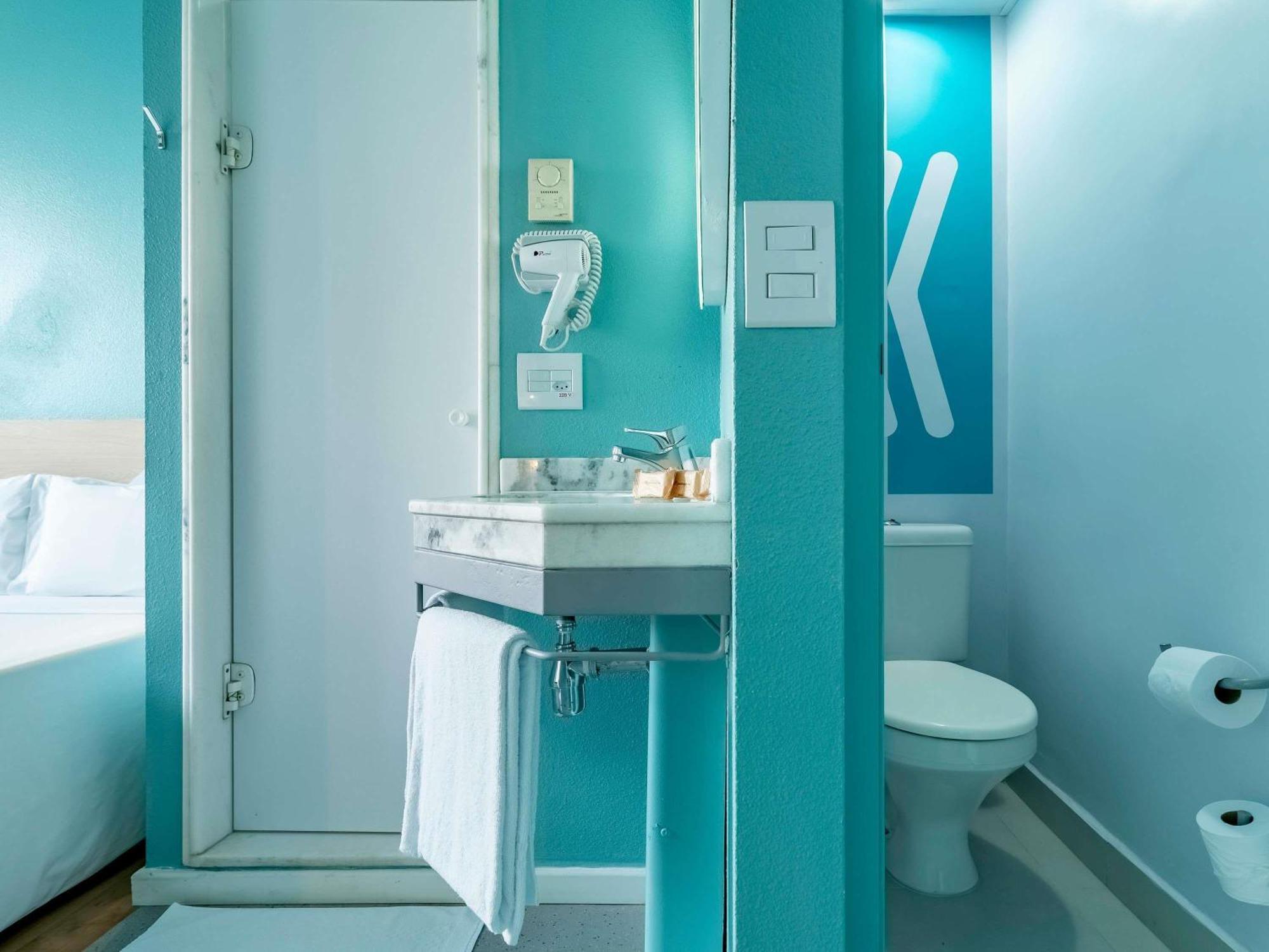 Standard Double Room with Mini Bar and Hair Dryer,1717130745:JPEG