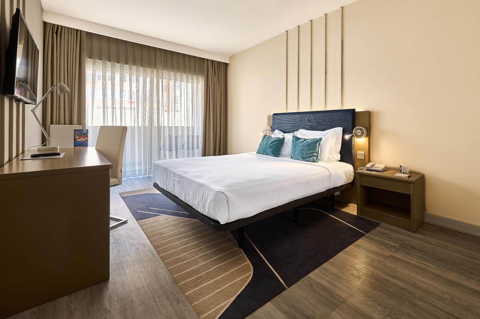 1 Double Bed Premium Lateral Ocean View Non-Smoking,1710068817:JPEG