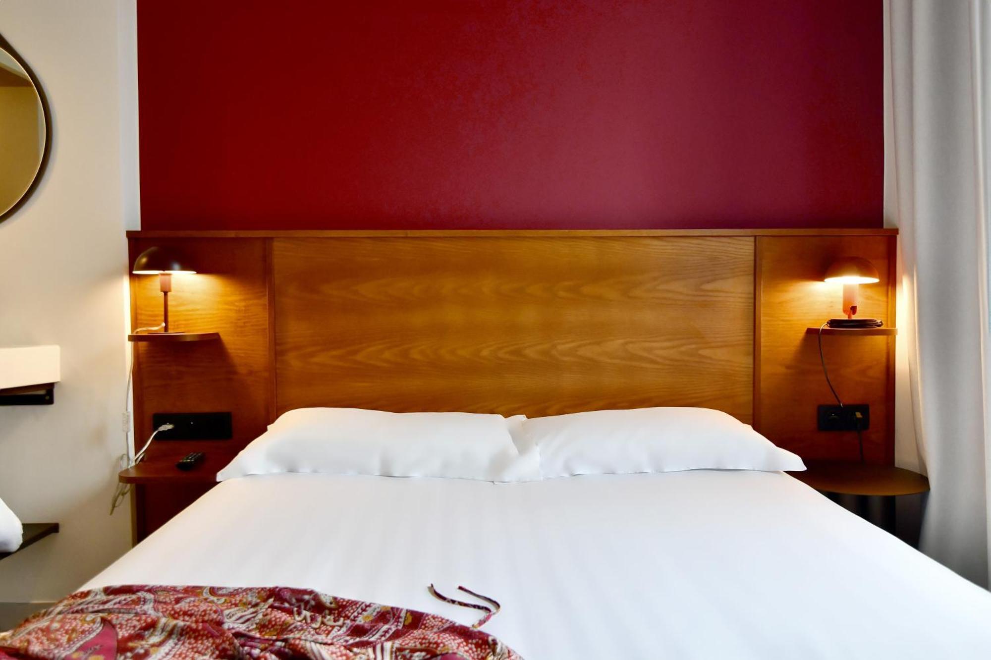 Quarto Duplo Standard