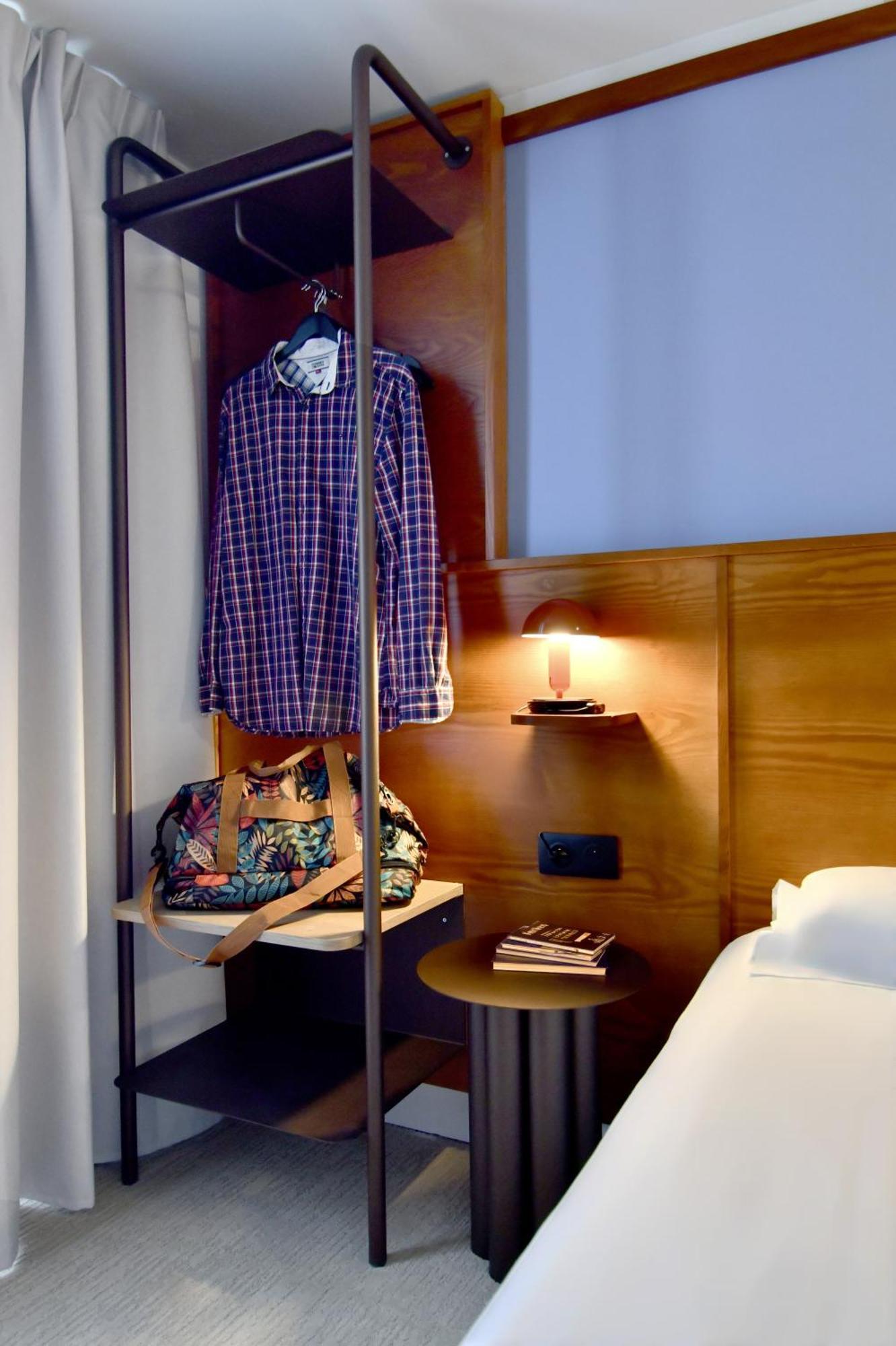 Single Room Bath,1730023519:JPEG