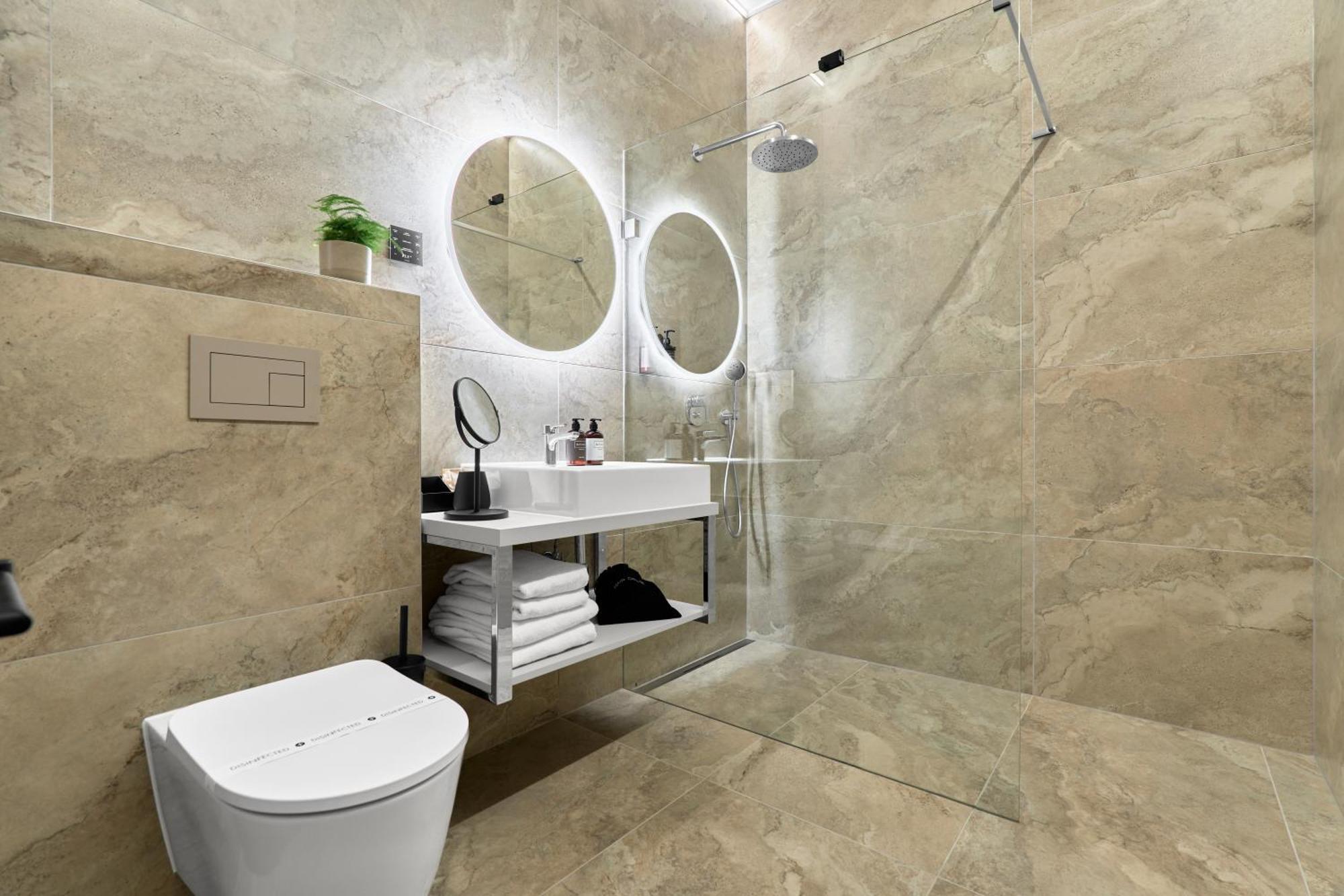 Doppelzimmer mit Zustellbett