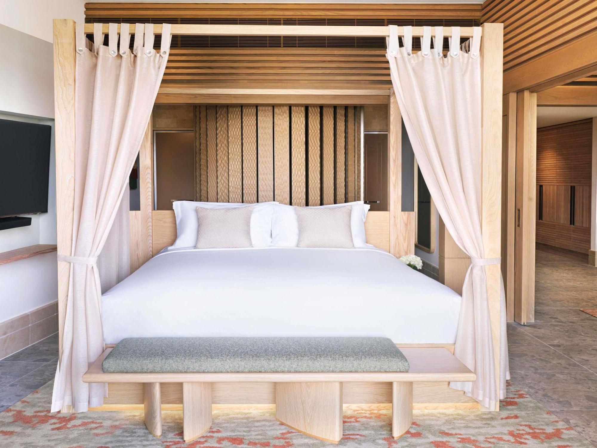 Signature Palm Suite mit 1 Schlafzimmer mit Kingsize-Bett, Schlafsofa und Blick auf das Resort (nur für Erwachsene)