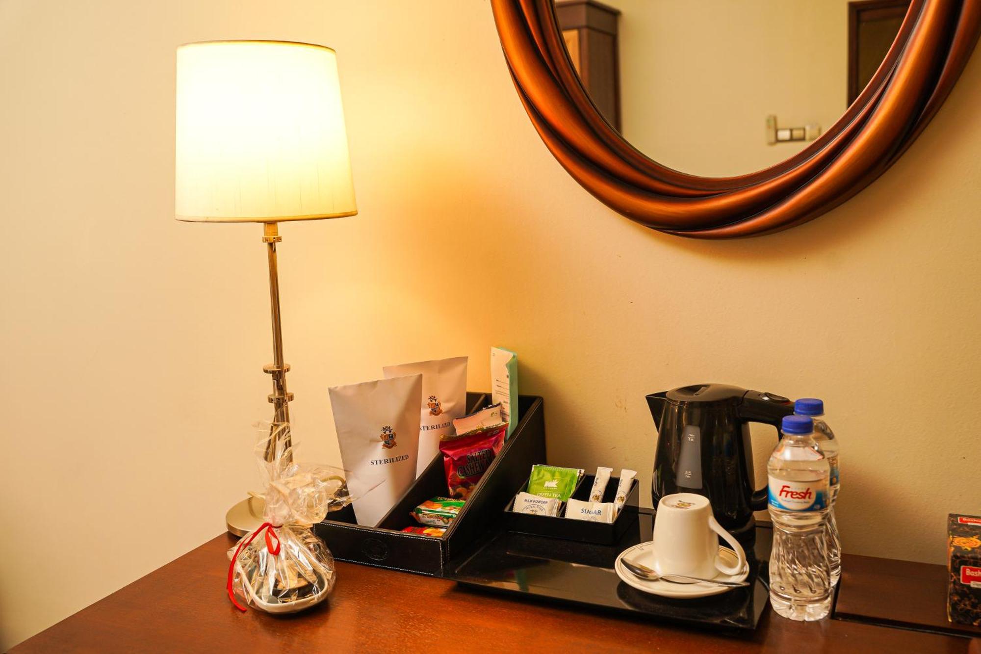Queen Room