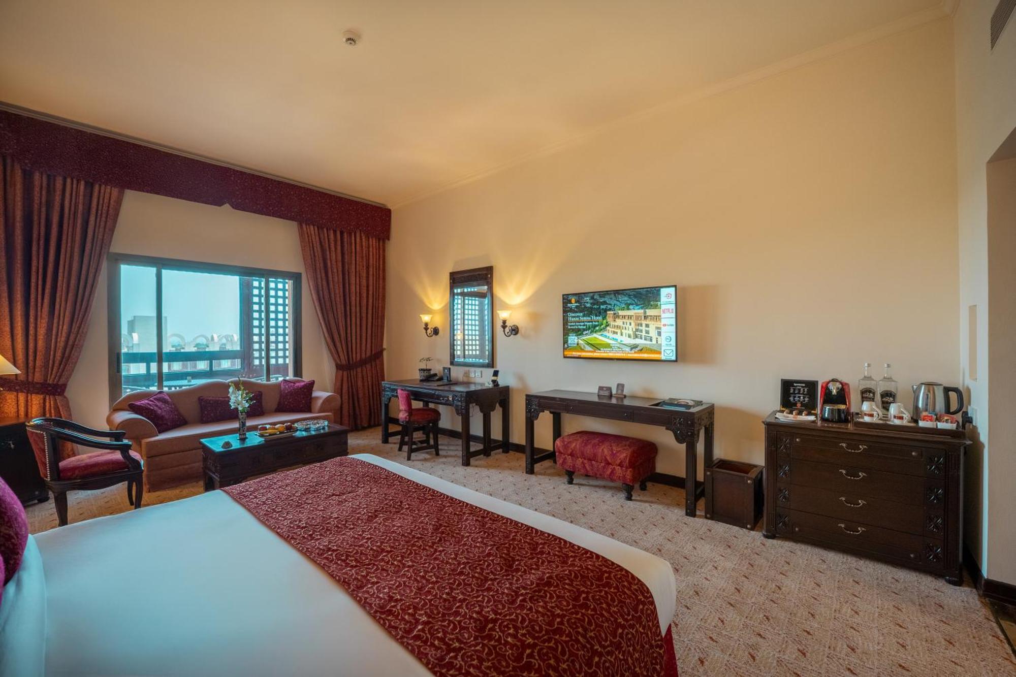 Royal Club Room