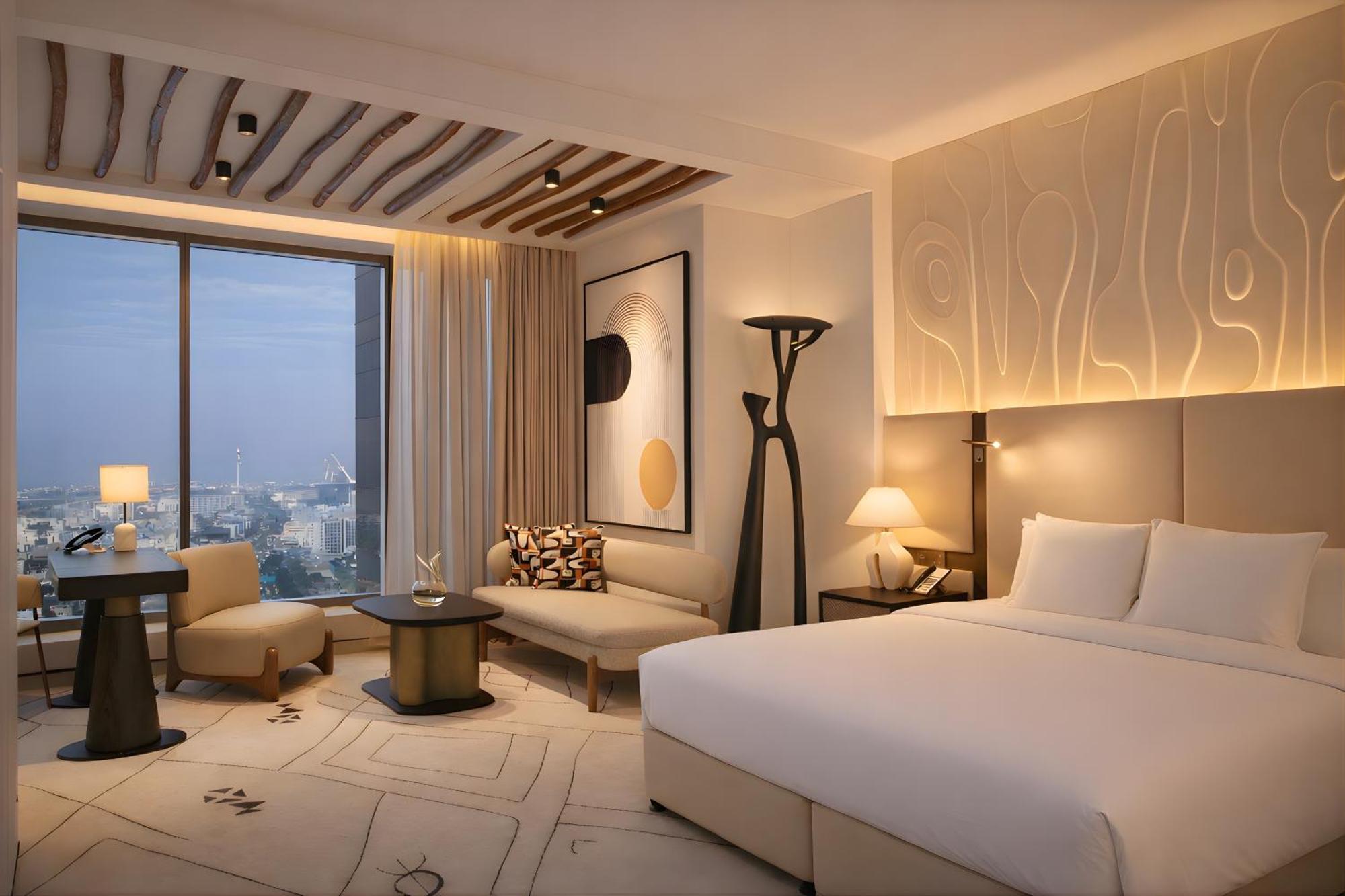 Grand Deluxe City View King Room