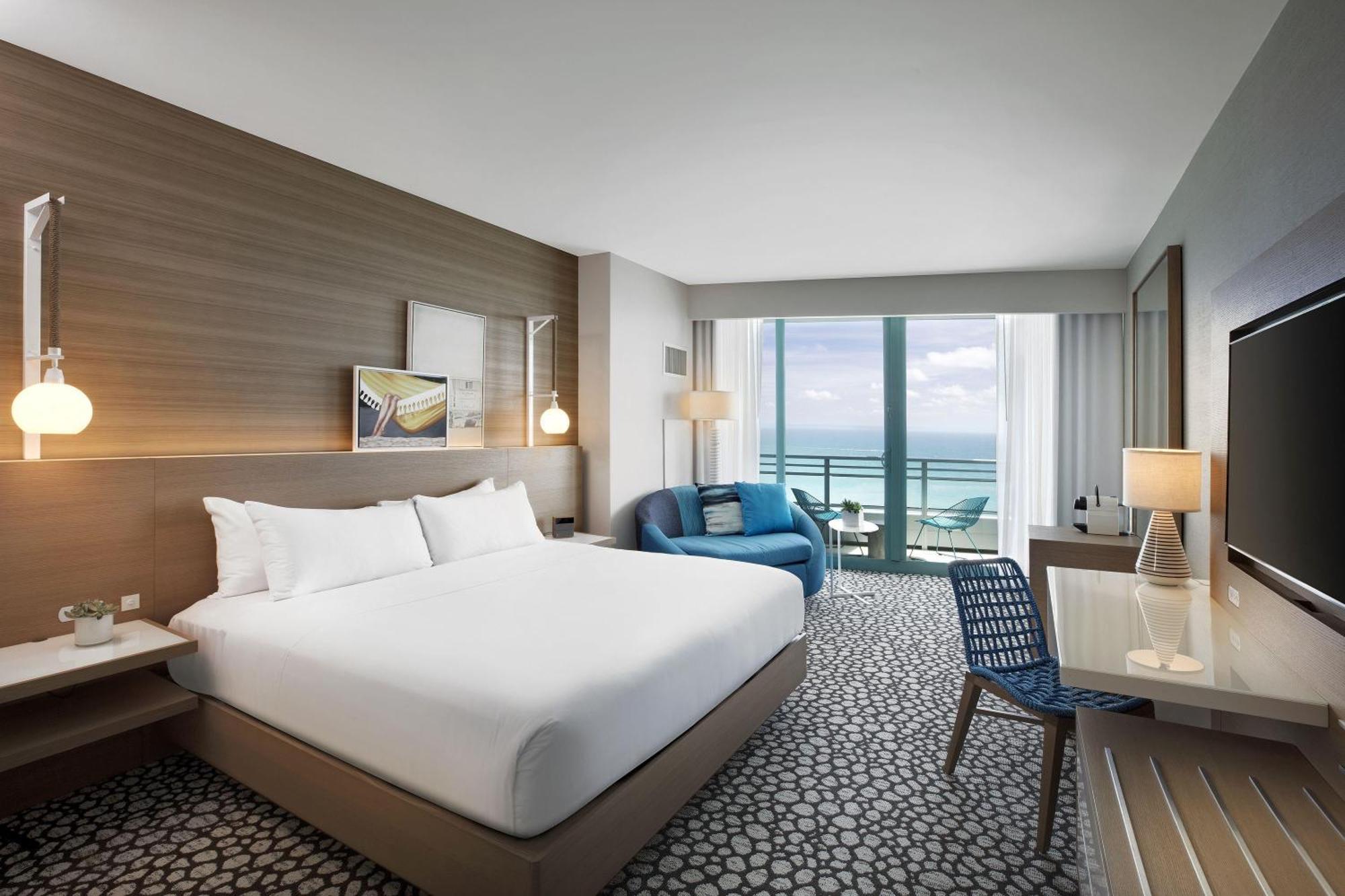 King Room with Ocean View and Balcony