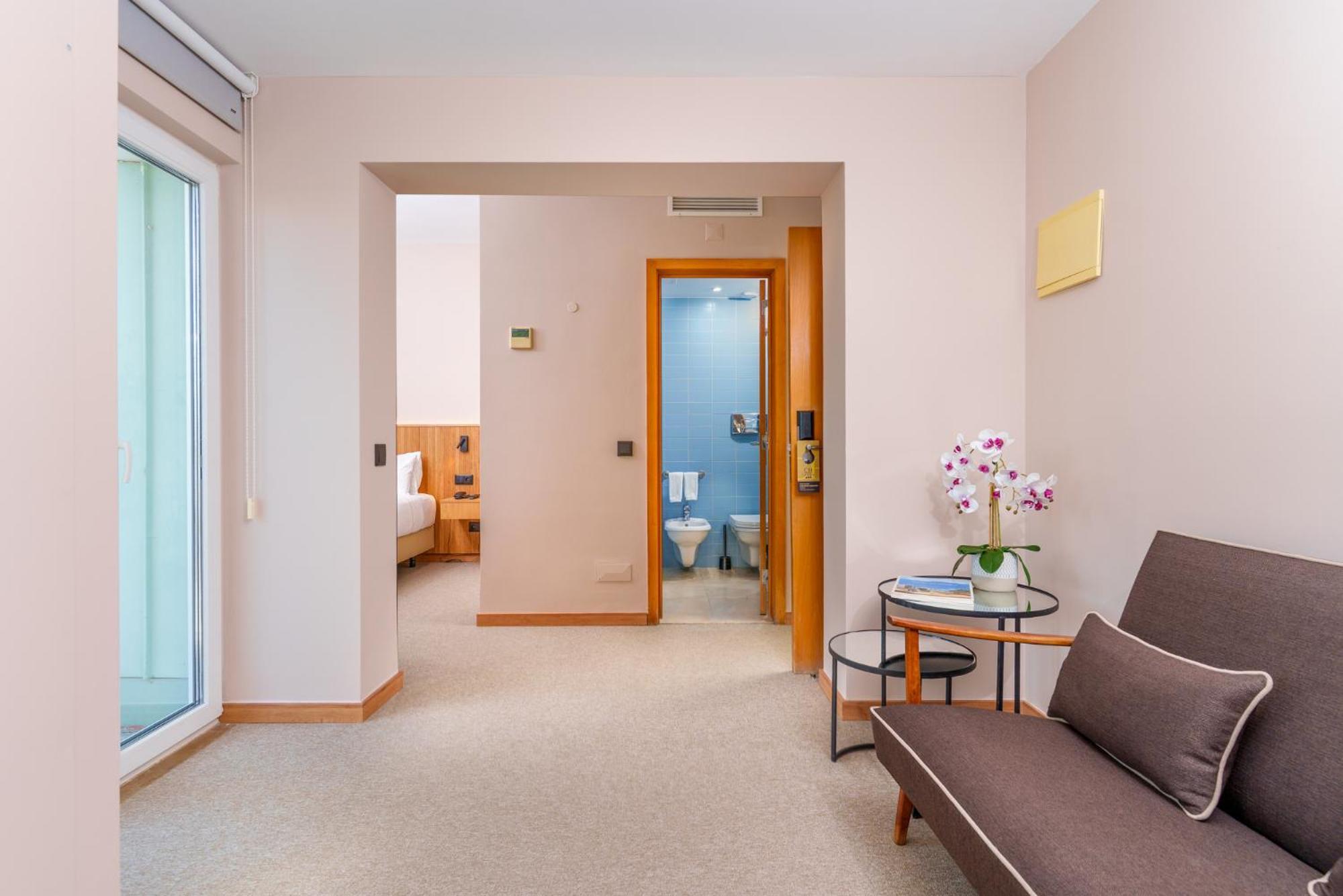 Standard Suite