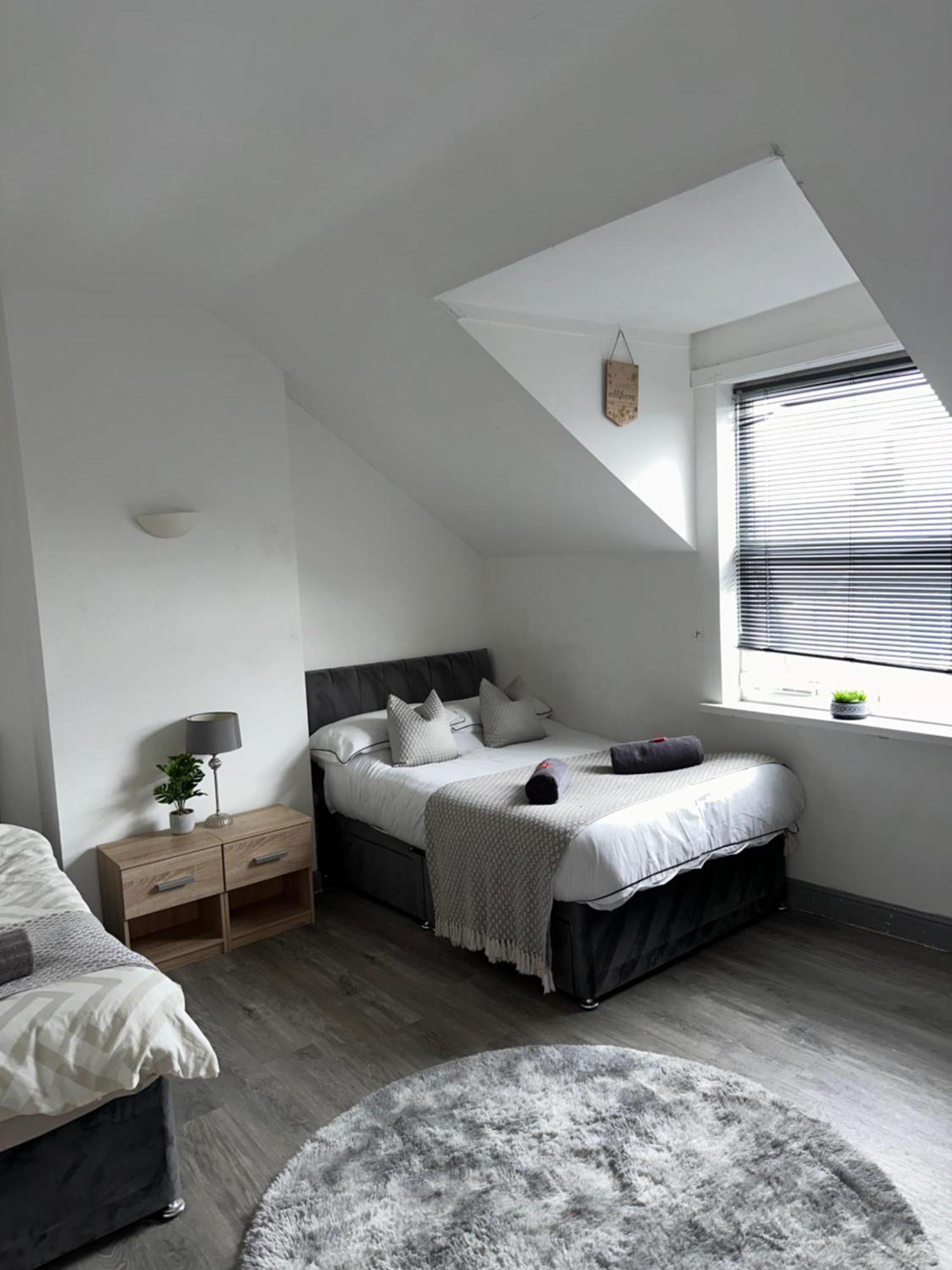 Triple Room,1766376626:JPEG