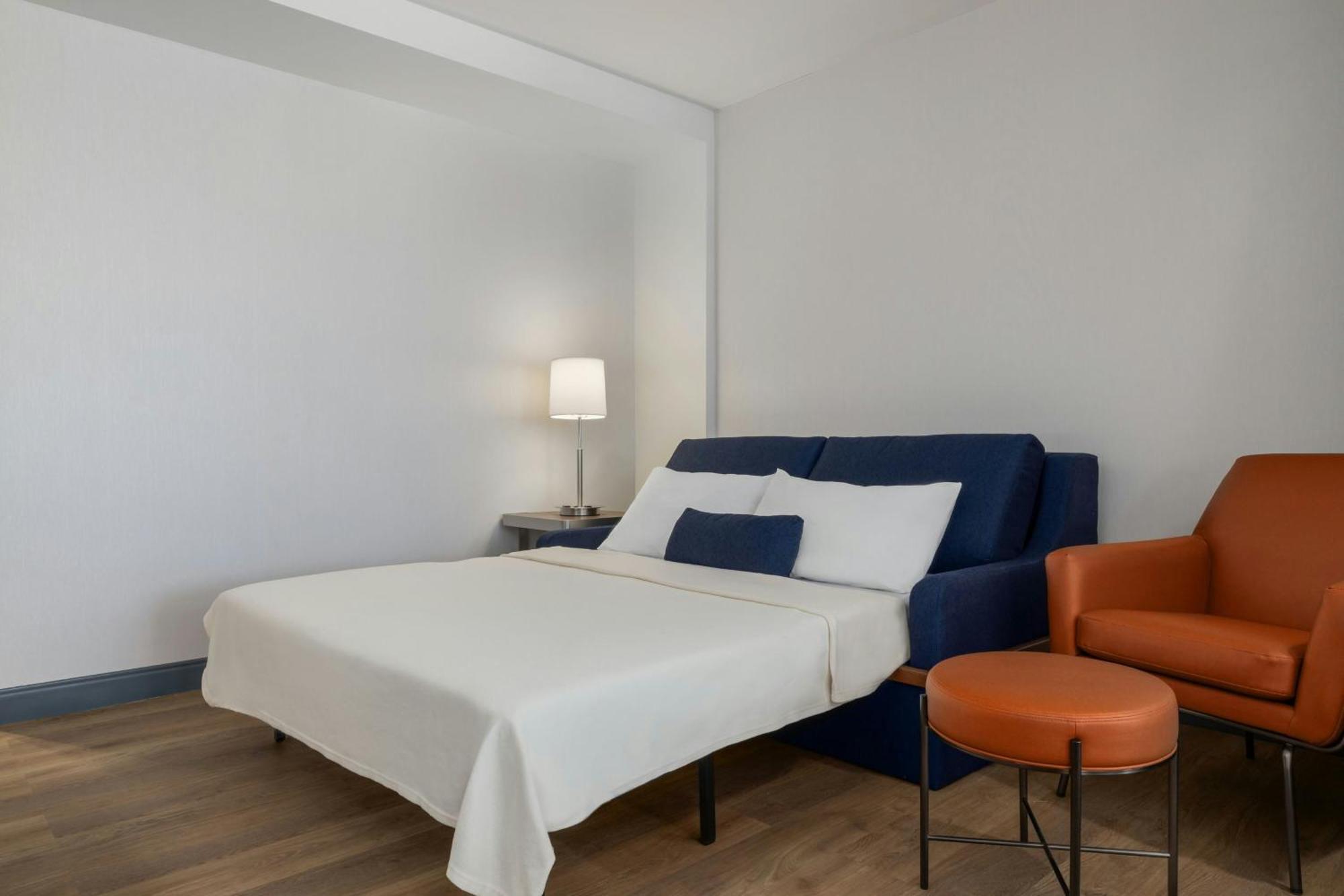 King Room with Sofa Bed