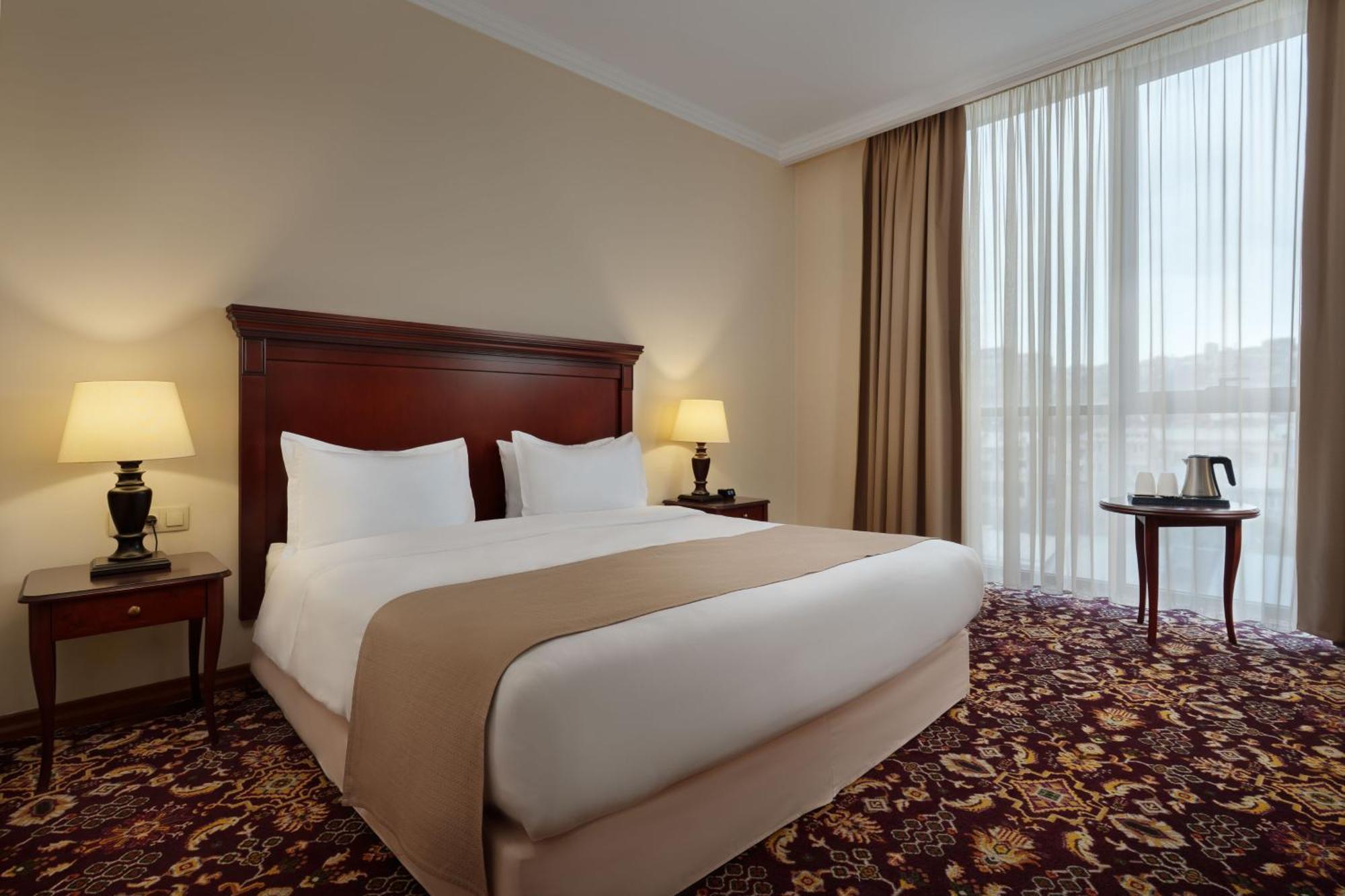 Standard Suite
