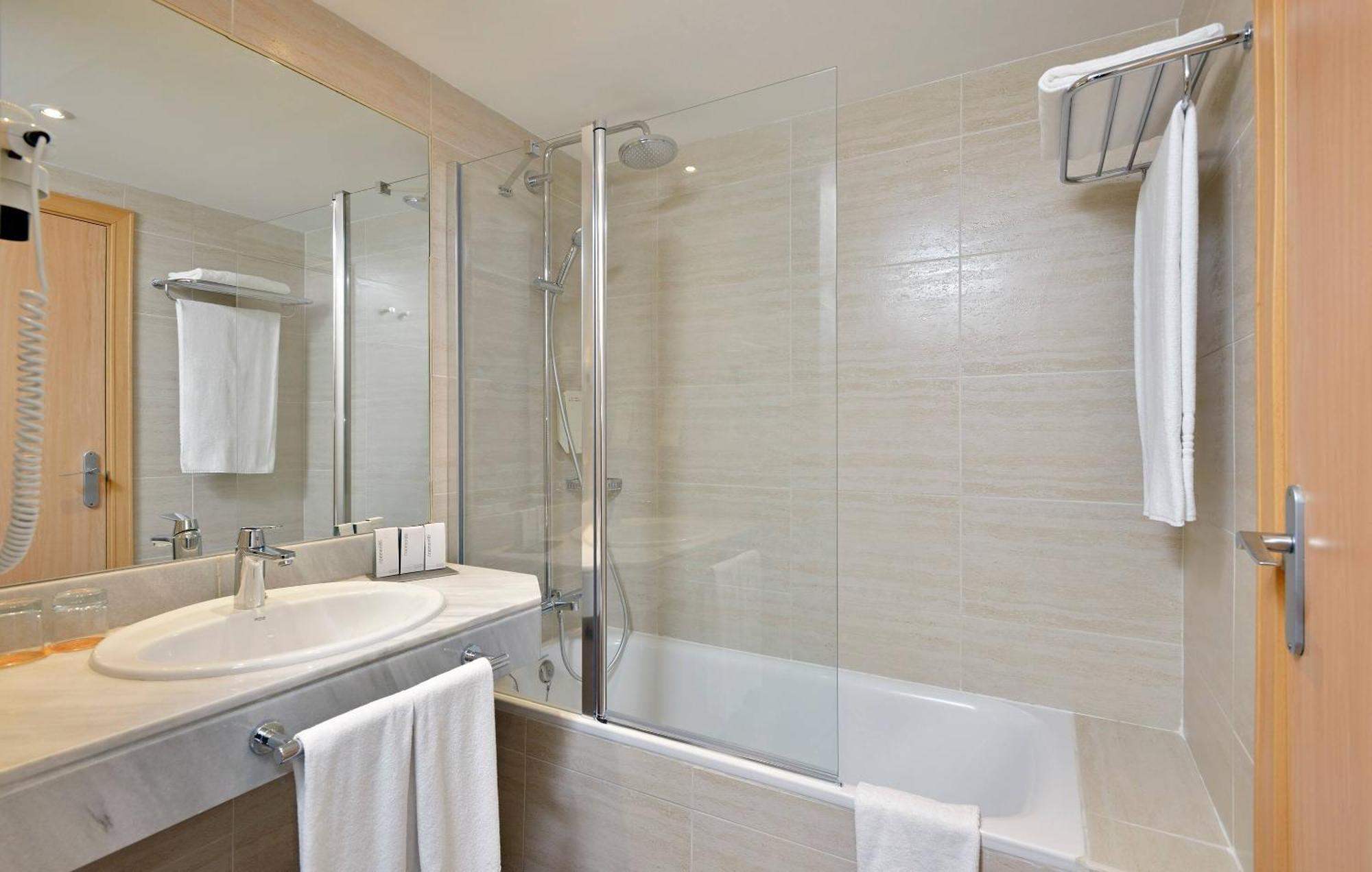 Chambre Sol – Vue sur Mer