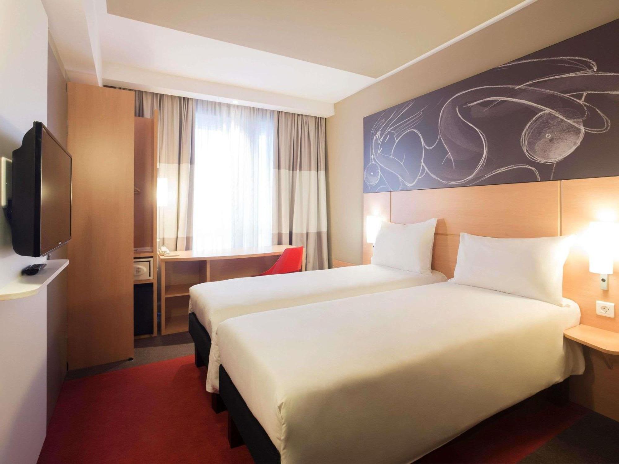 Premium Room Two Single Beds