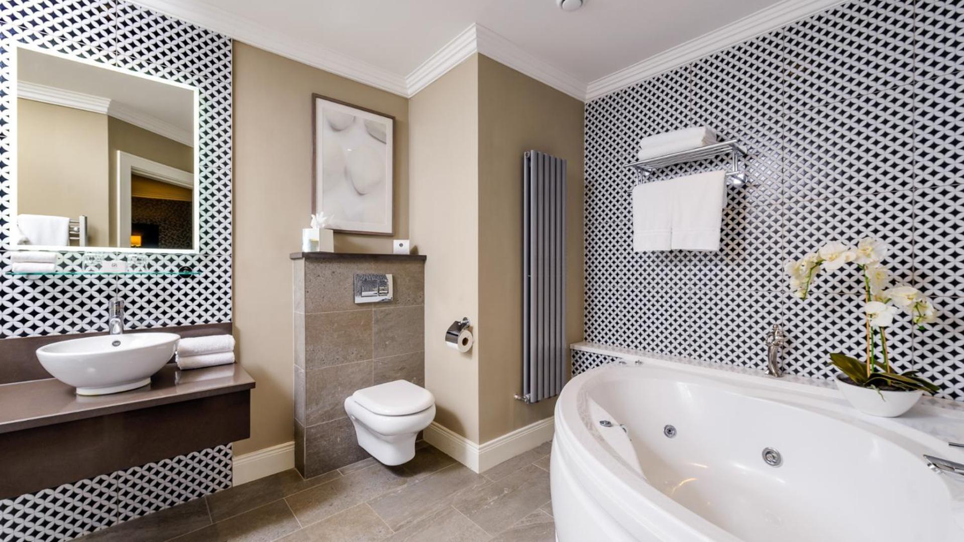 Deluxe Junior Suite