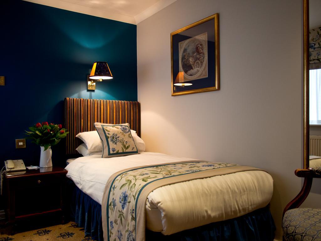 Superior Single Room