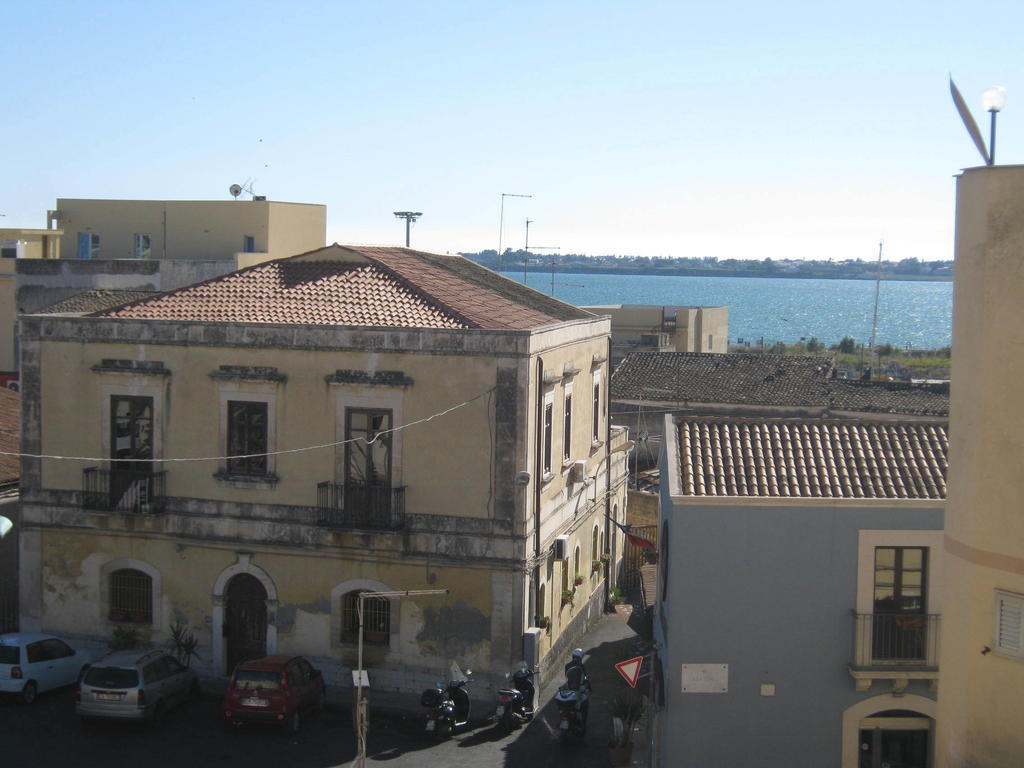 Three-Bedroom Apartment,246909013:JPEG
