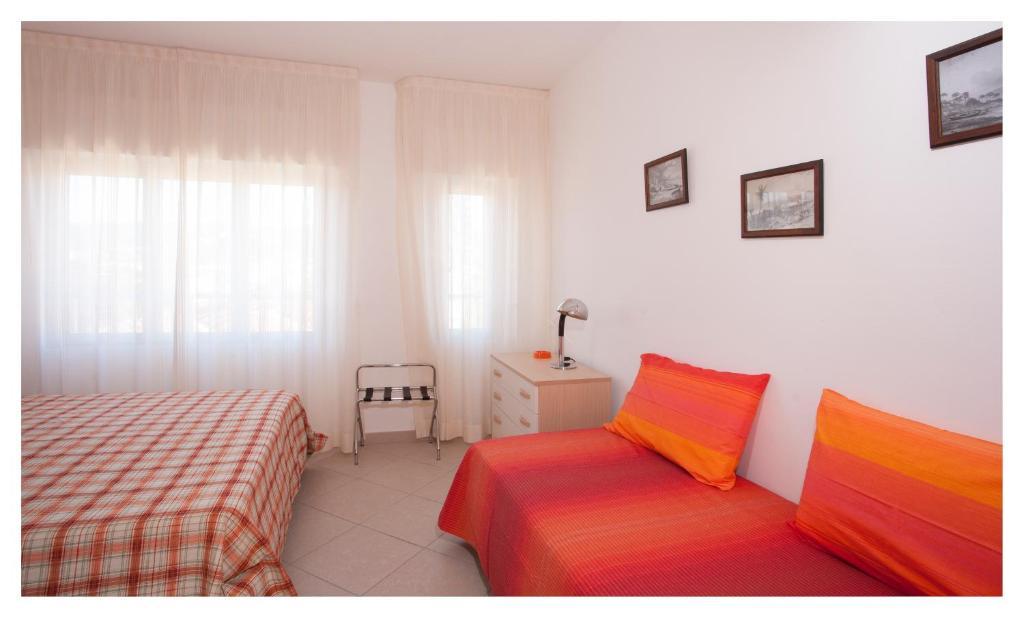 Appartamento Superior con 2 Camere da Letto e Vista Mare