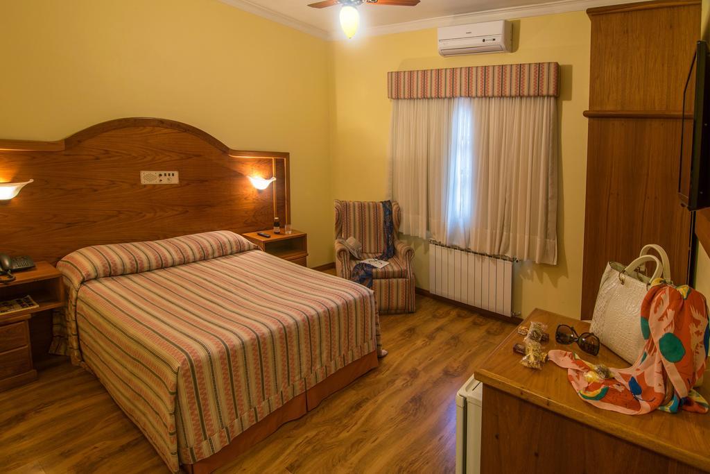 Luxury Room,342718987:JPEG