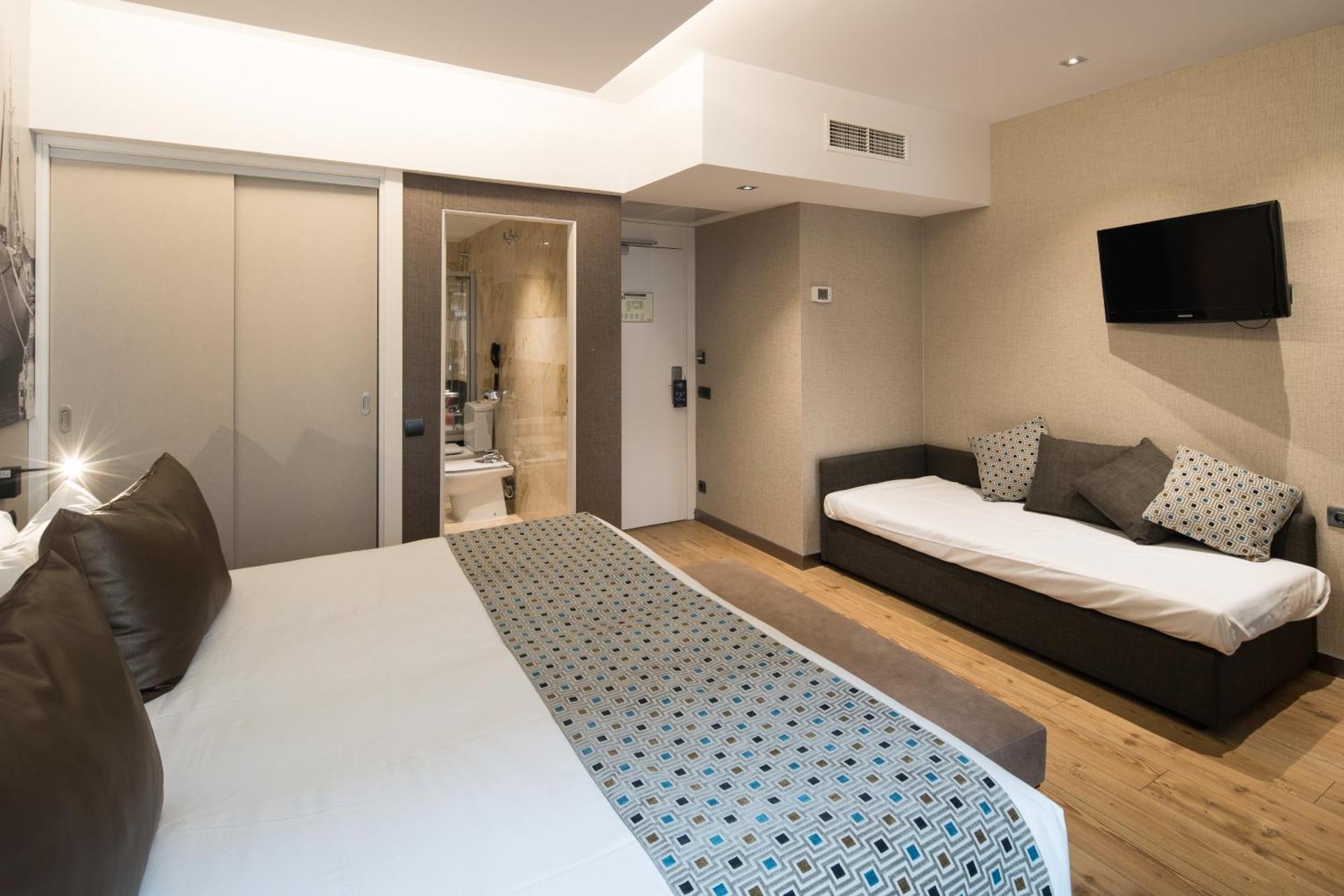 Habitación Triple (2 adultos + 1 niño)