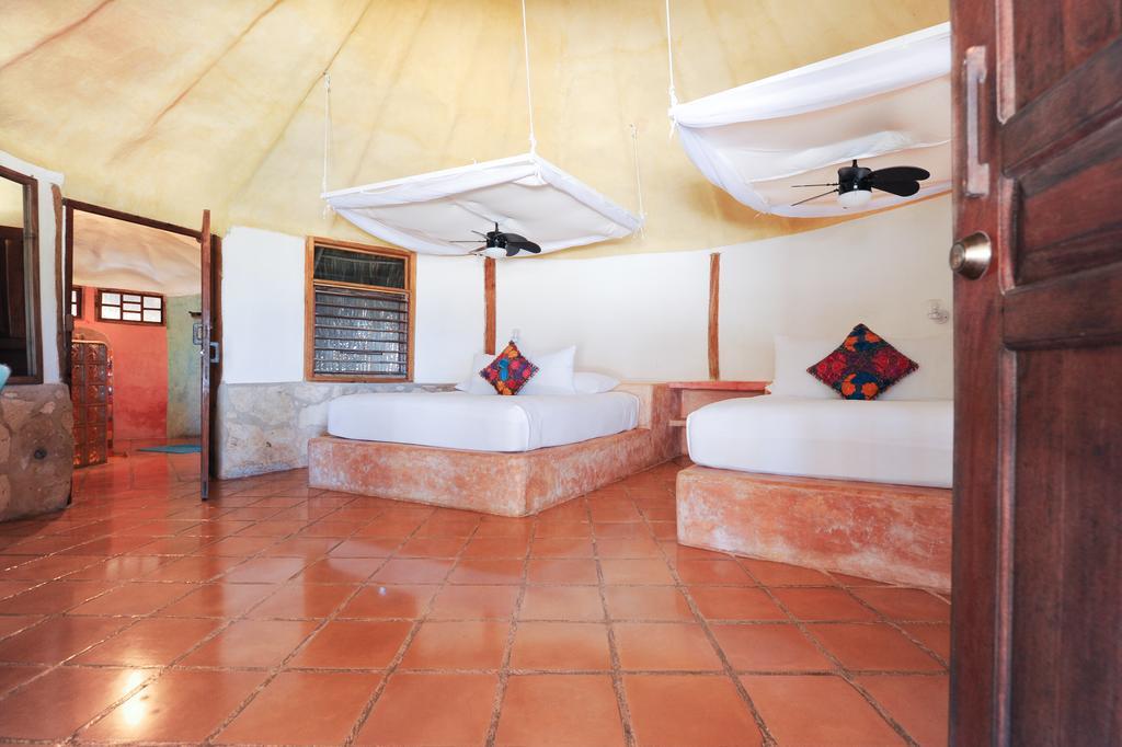 Habitación Jardín con vistas parciales al mar