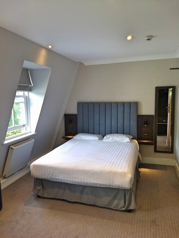 Deluxe Queen Room Two Queen Beds