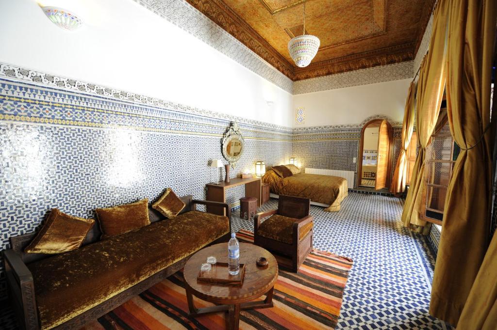 El R'bab Suite
