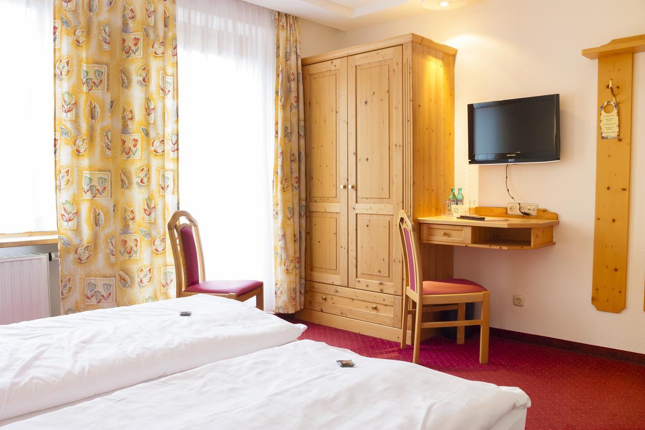Single Room,591009069:JPEG