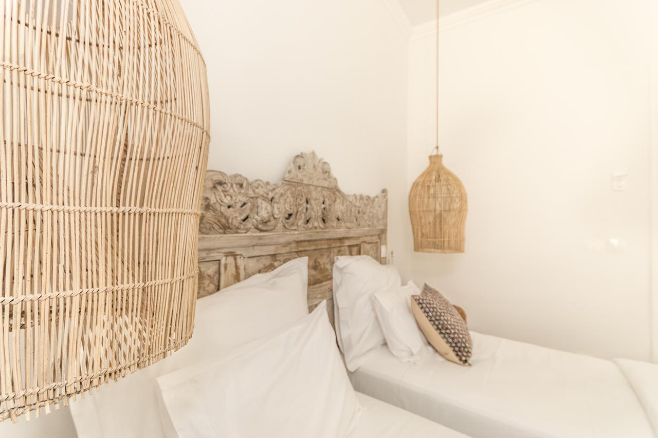Quarto com Cama de Casal ou 2 de Solteiro