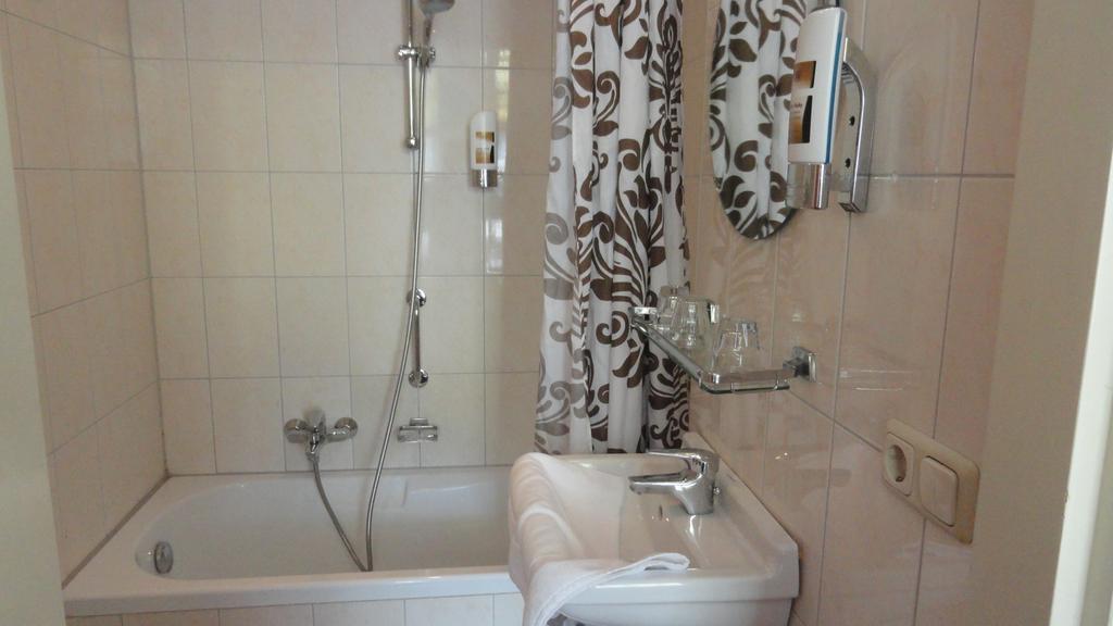 Habitación Doble Estándar - 1 o 2 camas