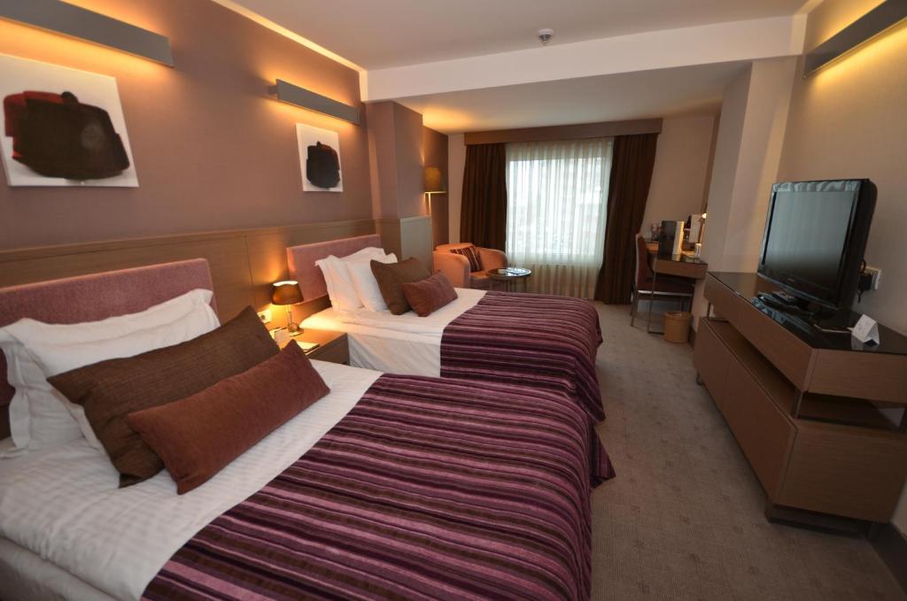 Deluxe Doppel- oder Zweibettzimmer – kostenfreier Zugang zum Spa