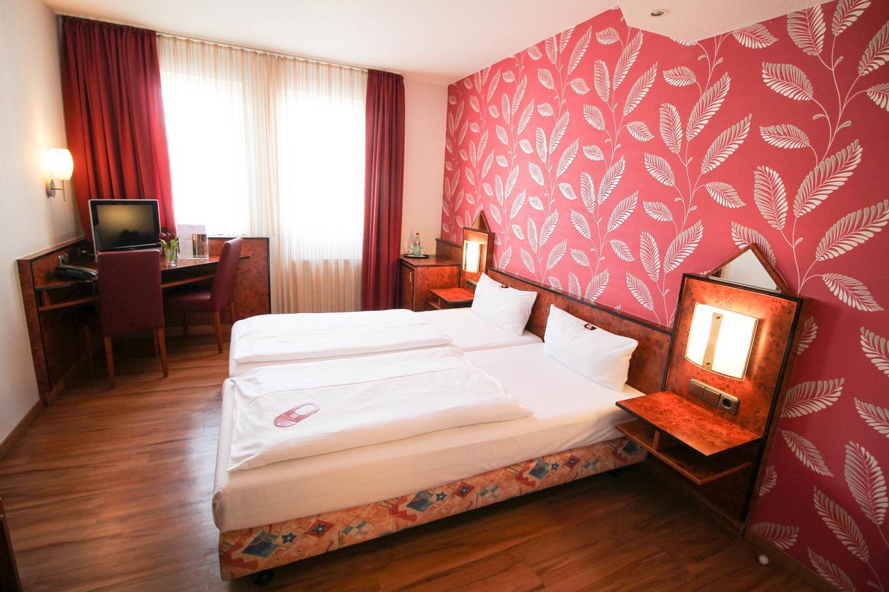 Business Double or Twin Room,641750613:JPEG