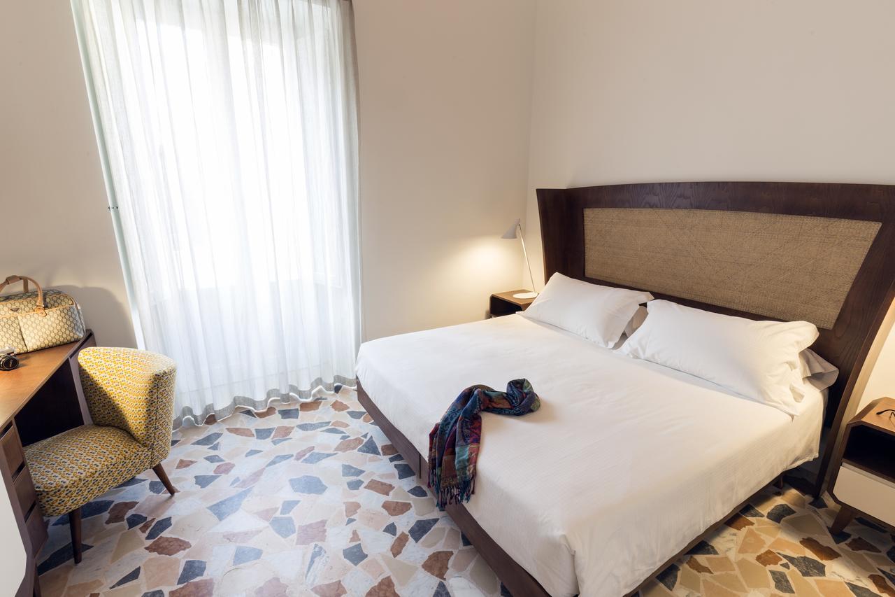 Superior Double Room,641945733:JPEG