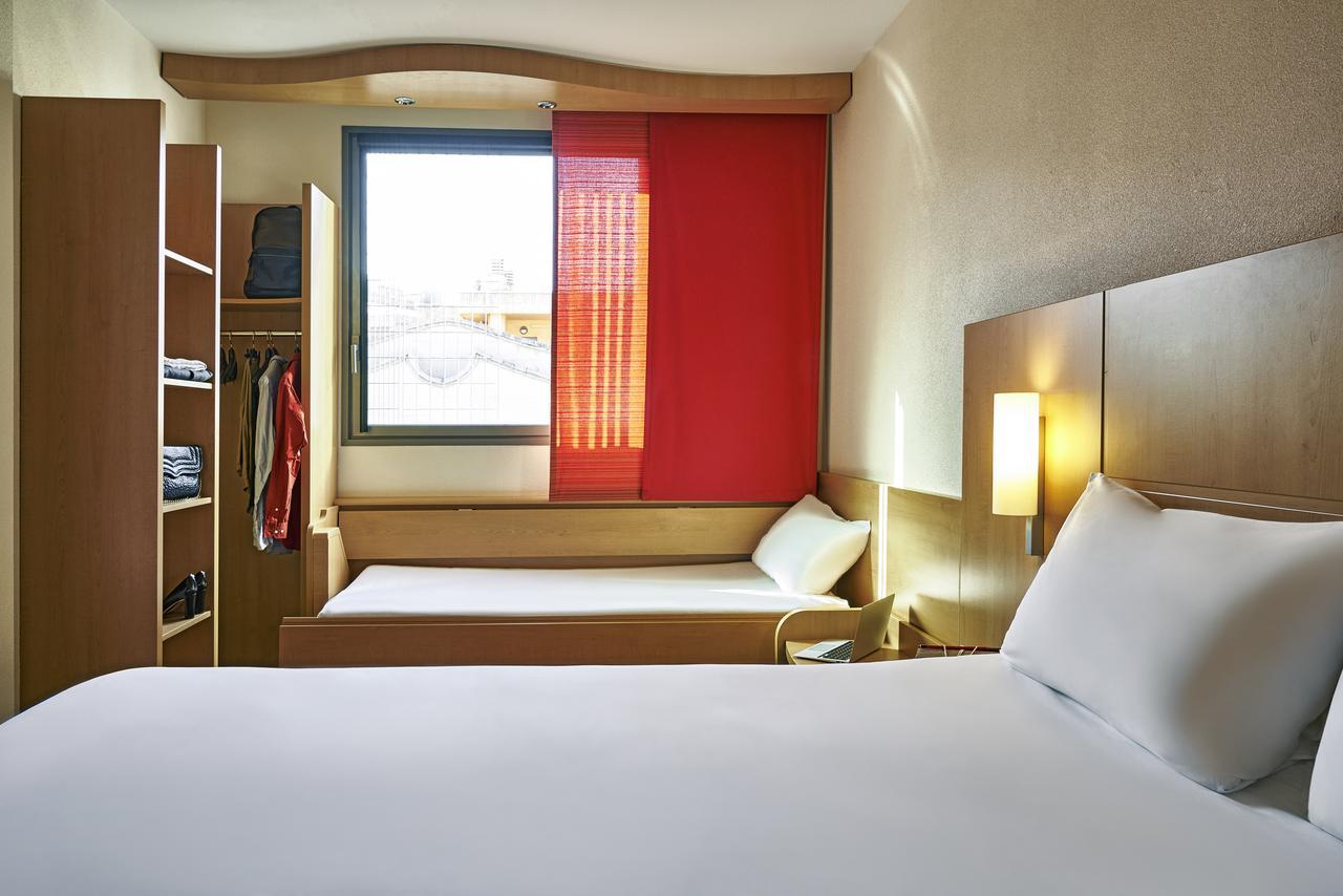 Double Room with Extra Bed,663984519:JPEG