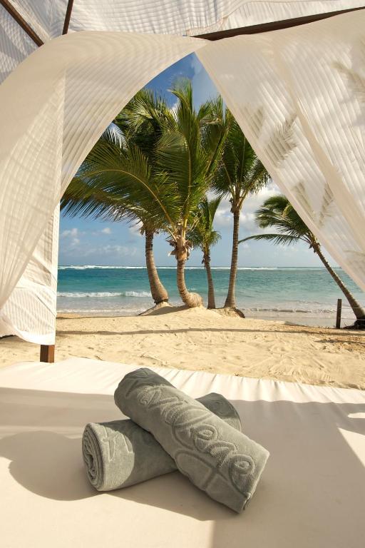 Privilege Honeymoon Suite Pool View