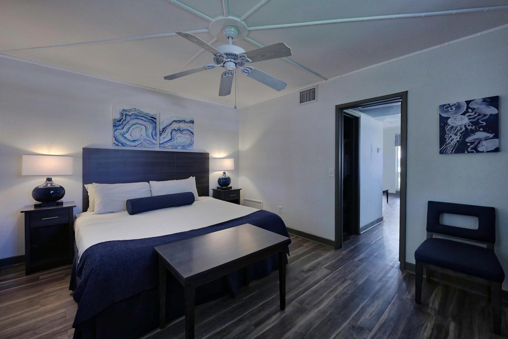 One-Bedroom Apartment,670118454:JPEG