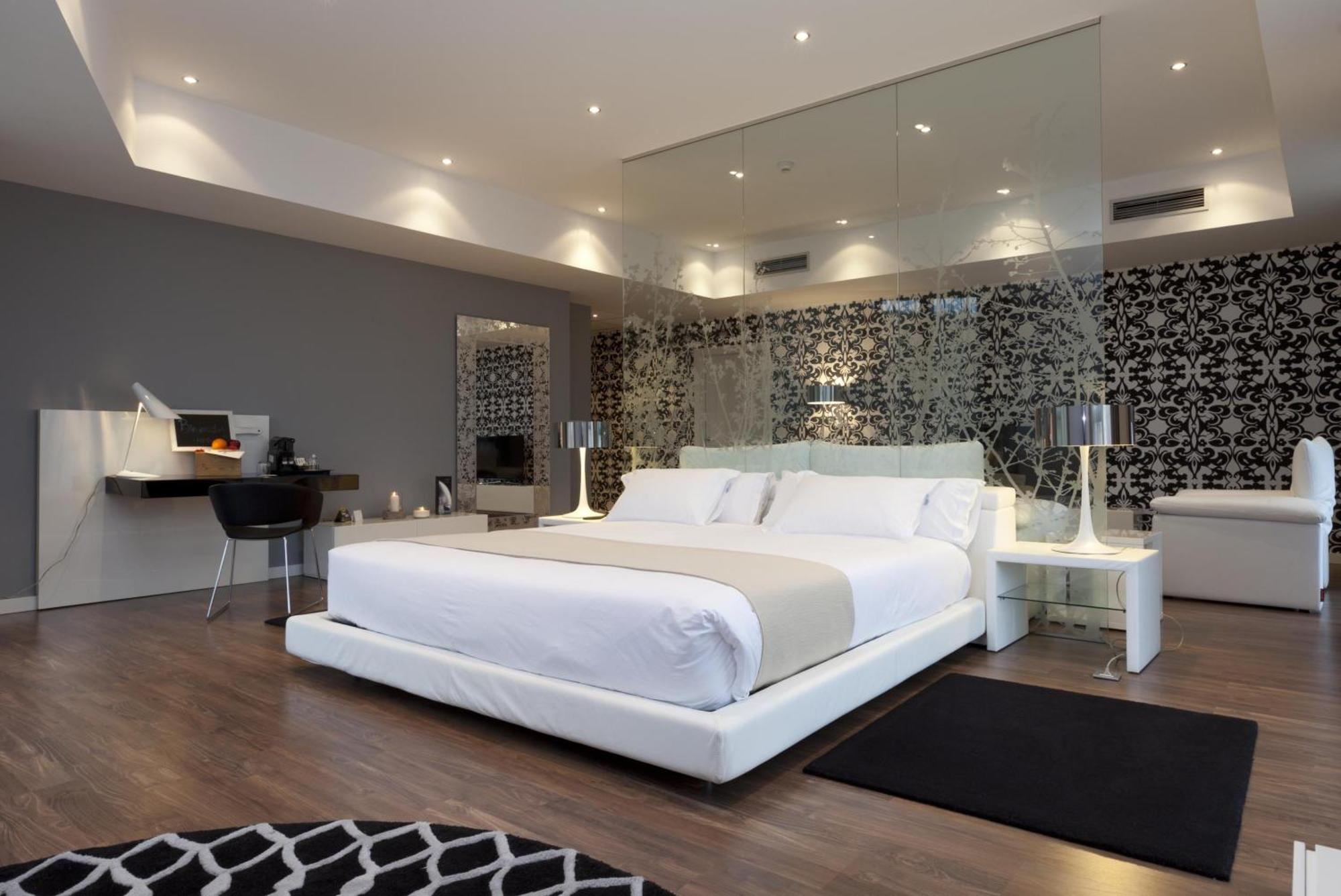 Suite with Jacuzzi