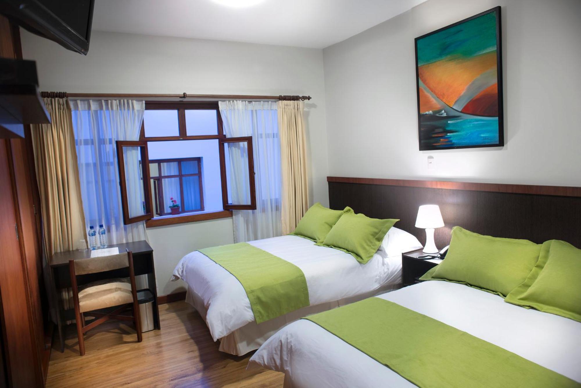 Triple Room