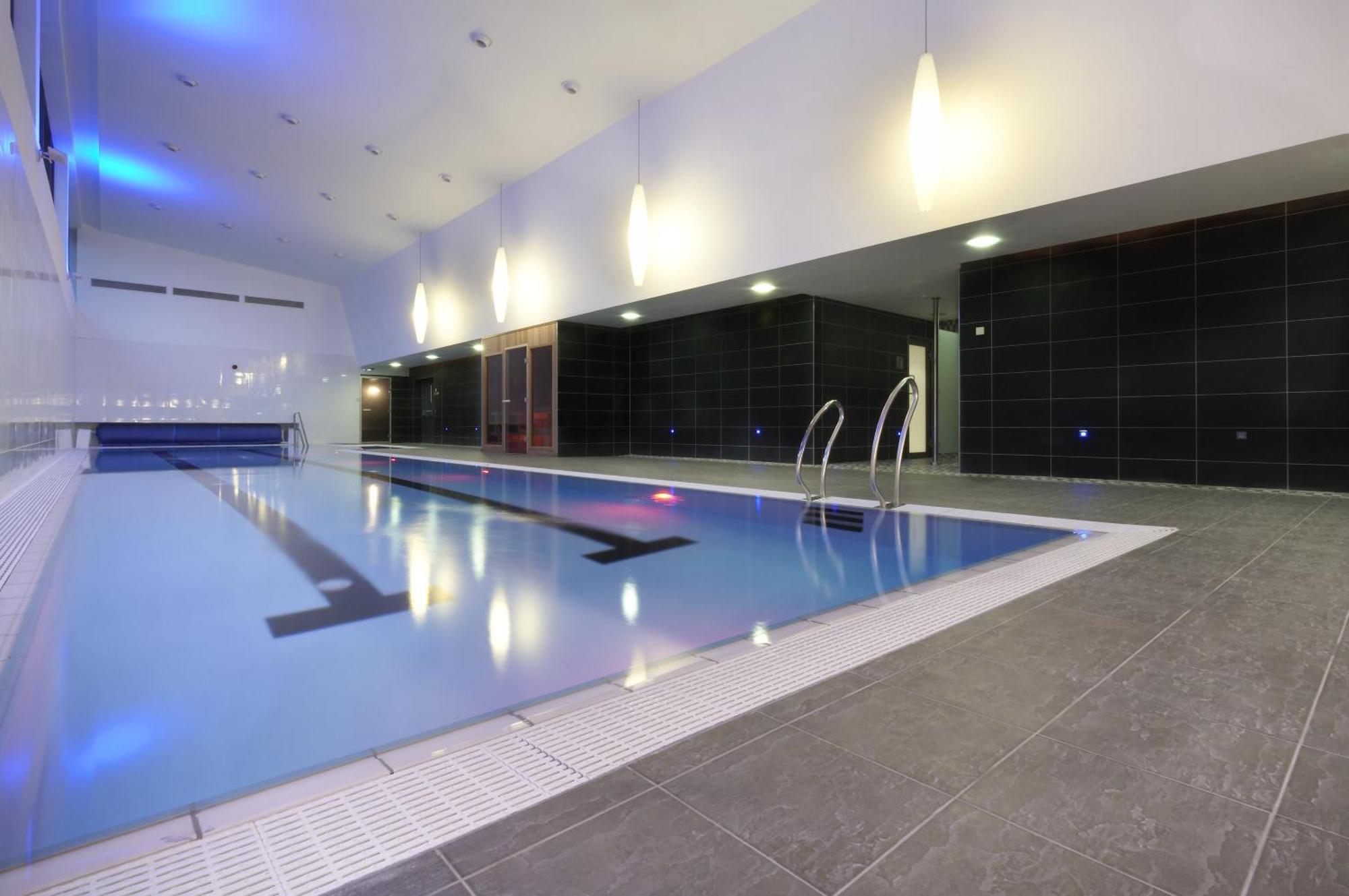 Deluxe Double & Single Room
