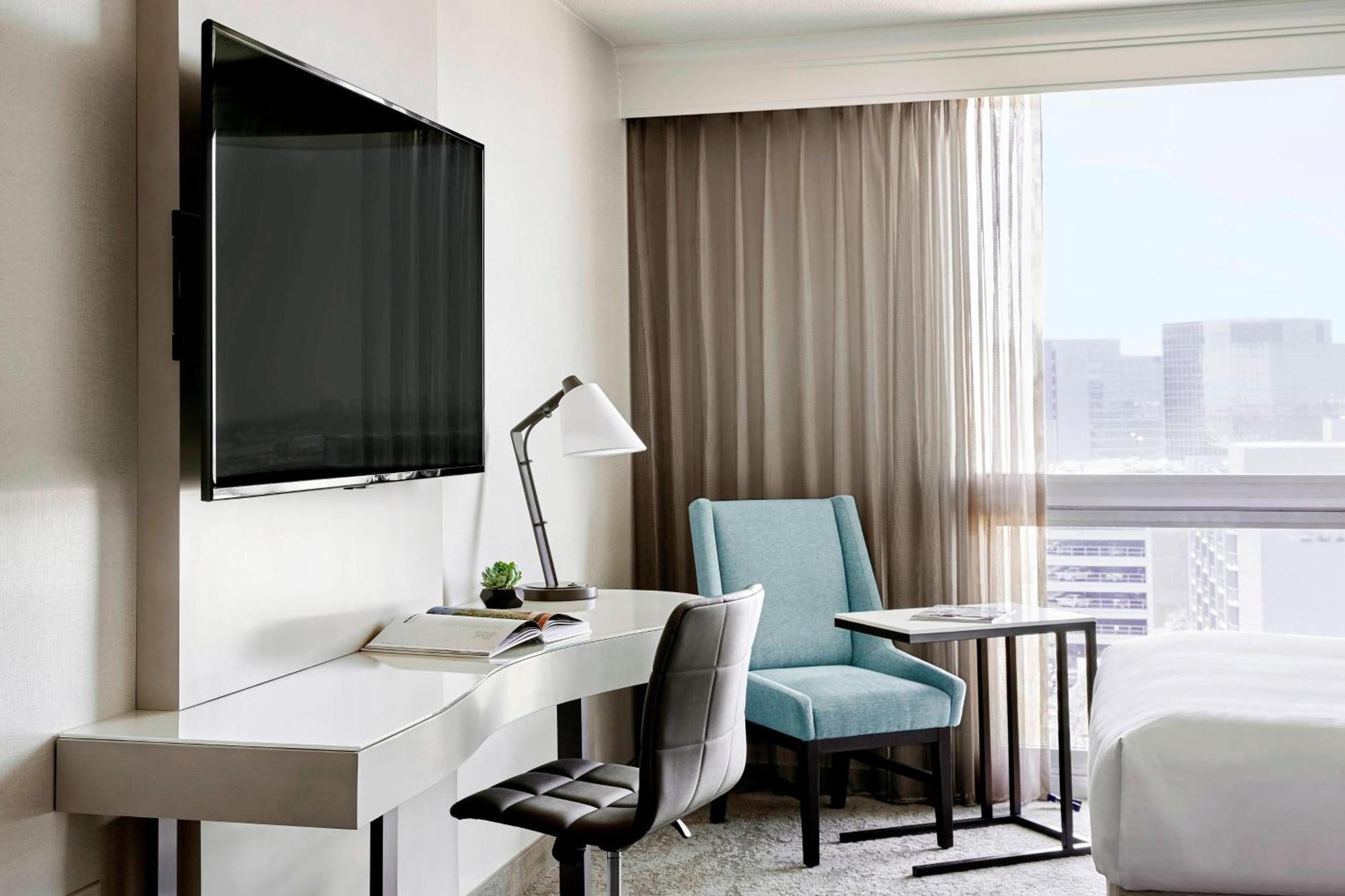 Guest Room, 1 King