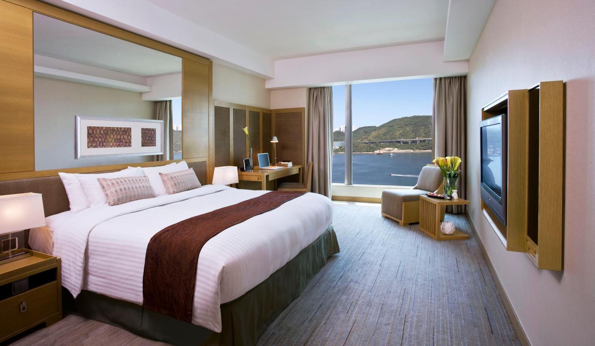 Ocean View Room 1 Queen bed,125283591:JPEG