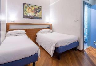 Quarto Superior com 2 Camas de Solteiro