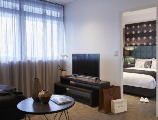 Executive One-Bedroom Apartment