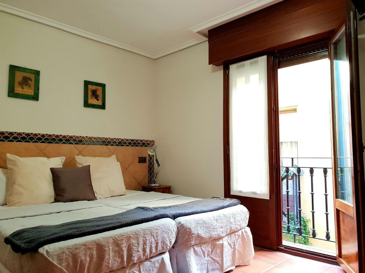 Habitación Doble con balcón - 1 o 2 camas